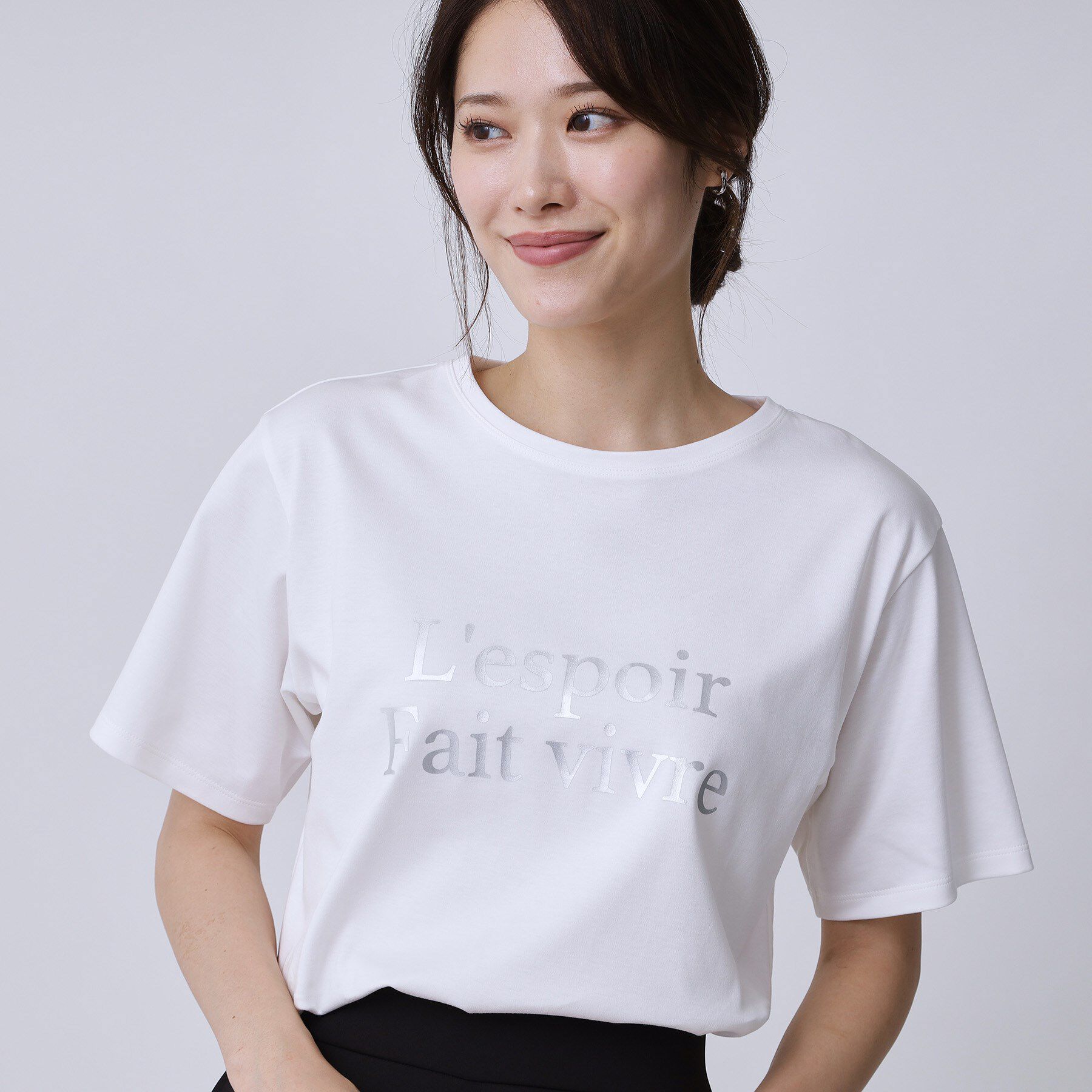 COUP DE CHANCE「【手洗い可／日本製／箔プリント】ロゴTシャツ」|Tシャツ・カットソー|ホワイト(001)