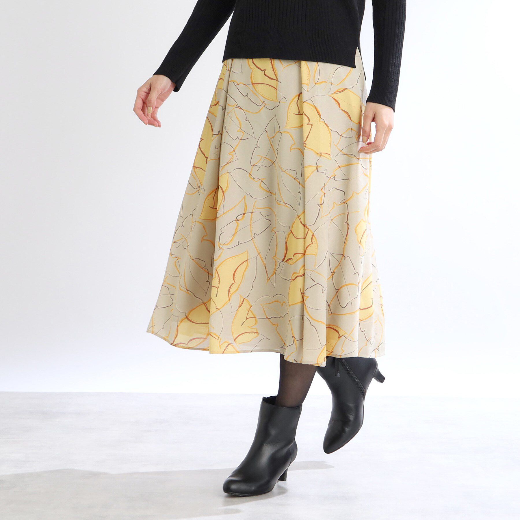 Reflect「【着映えスカート/WEB限定カラーあり／洗える】リーフプリントスカート」|スカート|