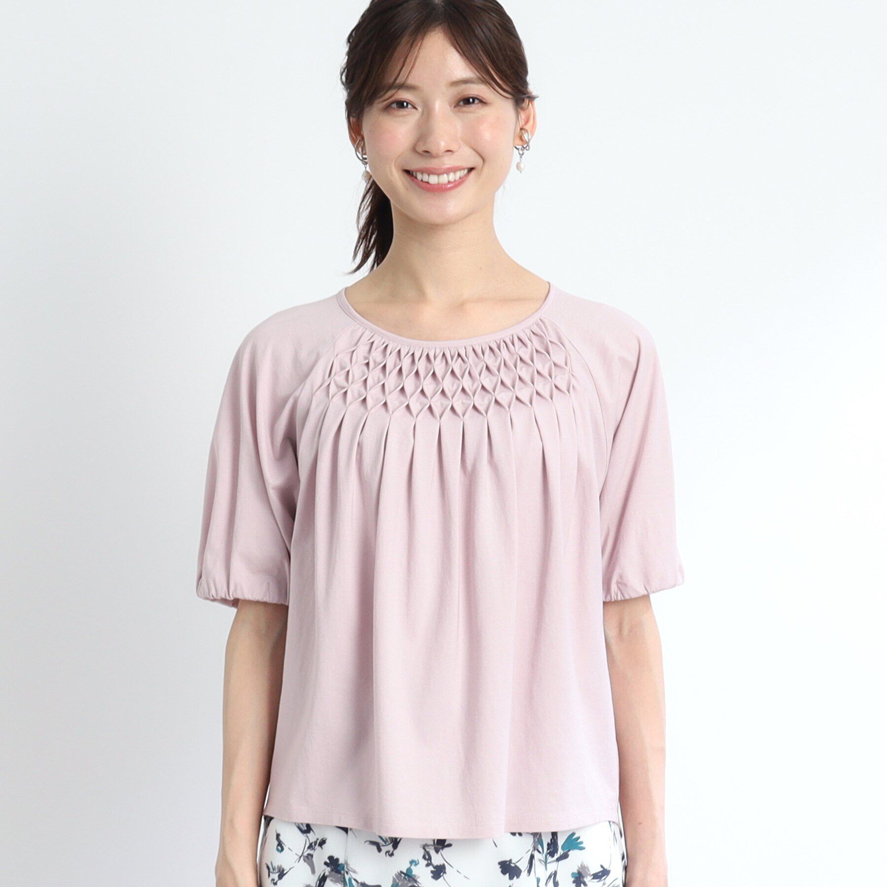 Reflect「【SALE／接触冷感／洗える】スモッキング刺繍ジャージブラウス」|Tシャツ・カットソー|