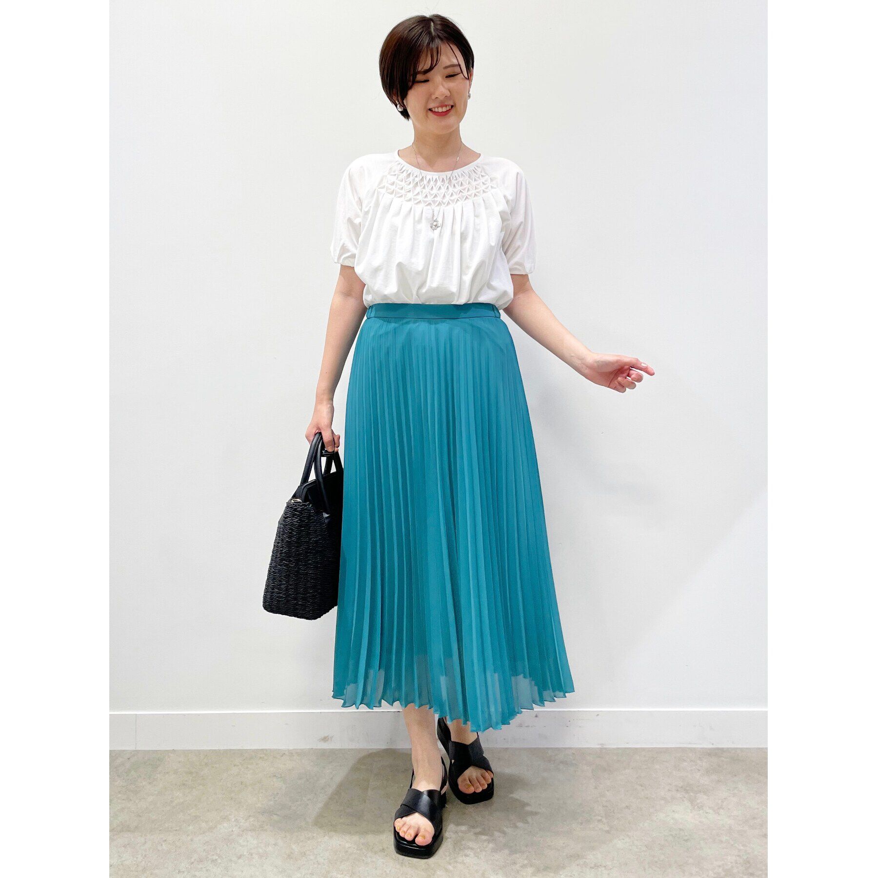 Reflect「【SALE／接触冷感／洗える】スモッキング刺繍ジャージブラウス」|Tシャツ・カットソー|