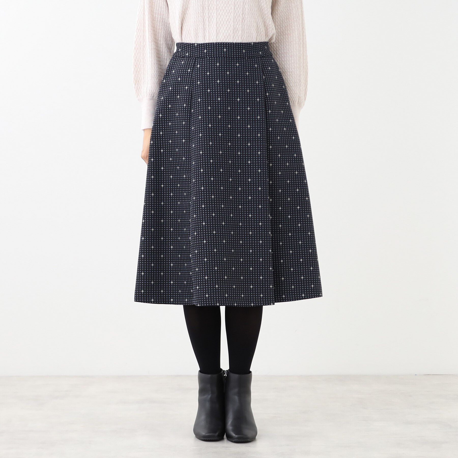 Reflect「【SALE／手洗い可】ラップ風フレアジャカードスカート」|スカート|