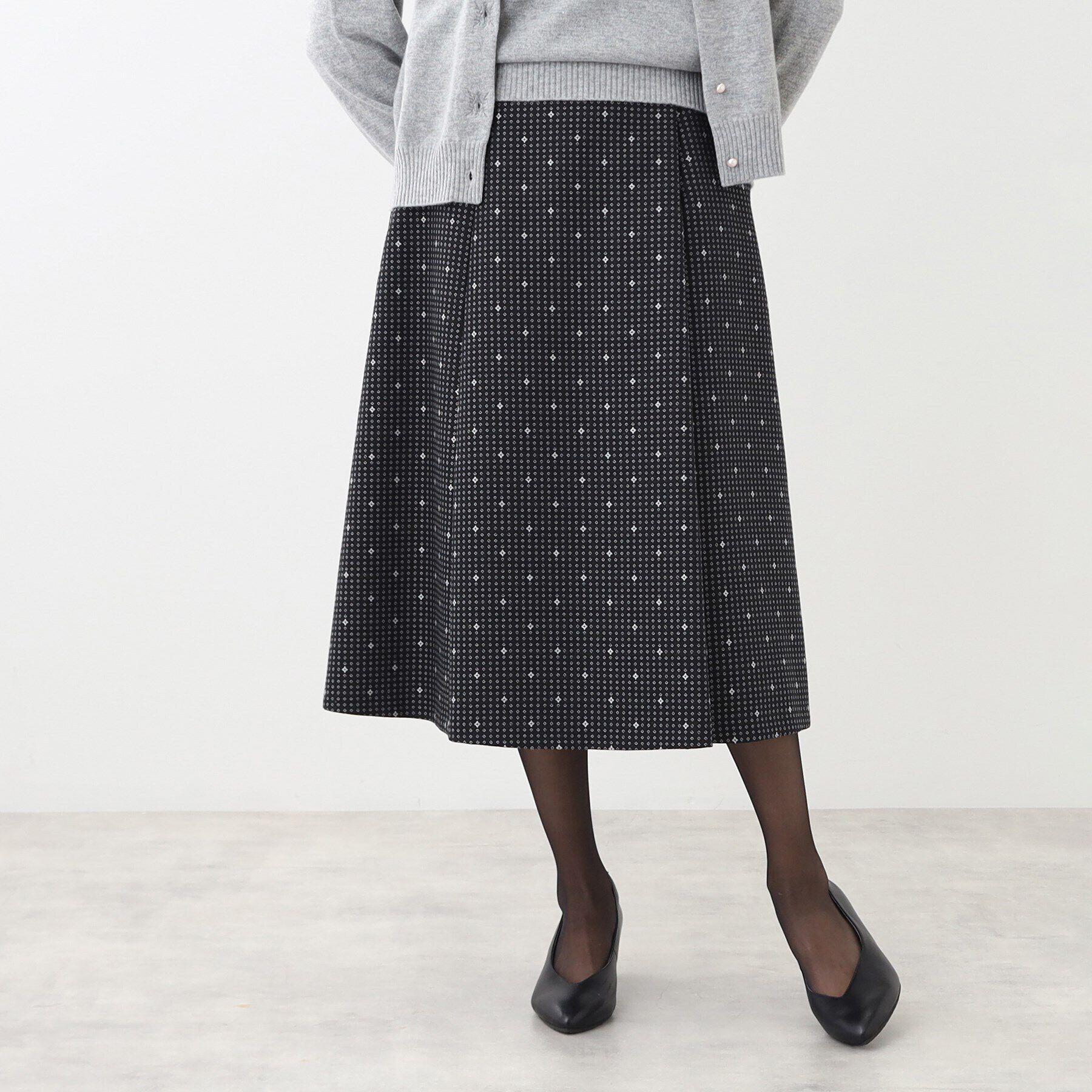 Reflect「【SALE／手洗い可】ラップ風フレアジャカードスカート」|スカート|