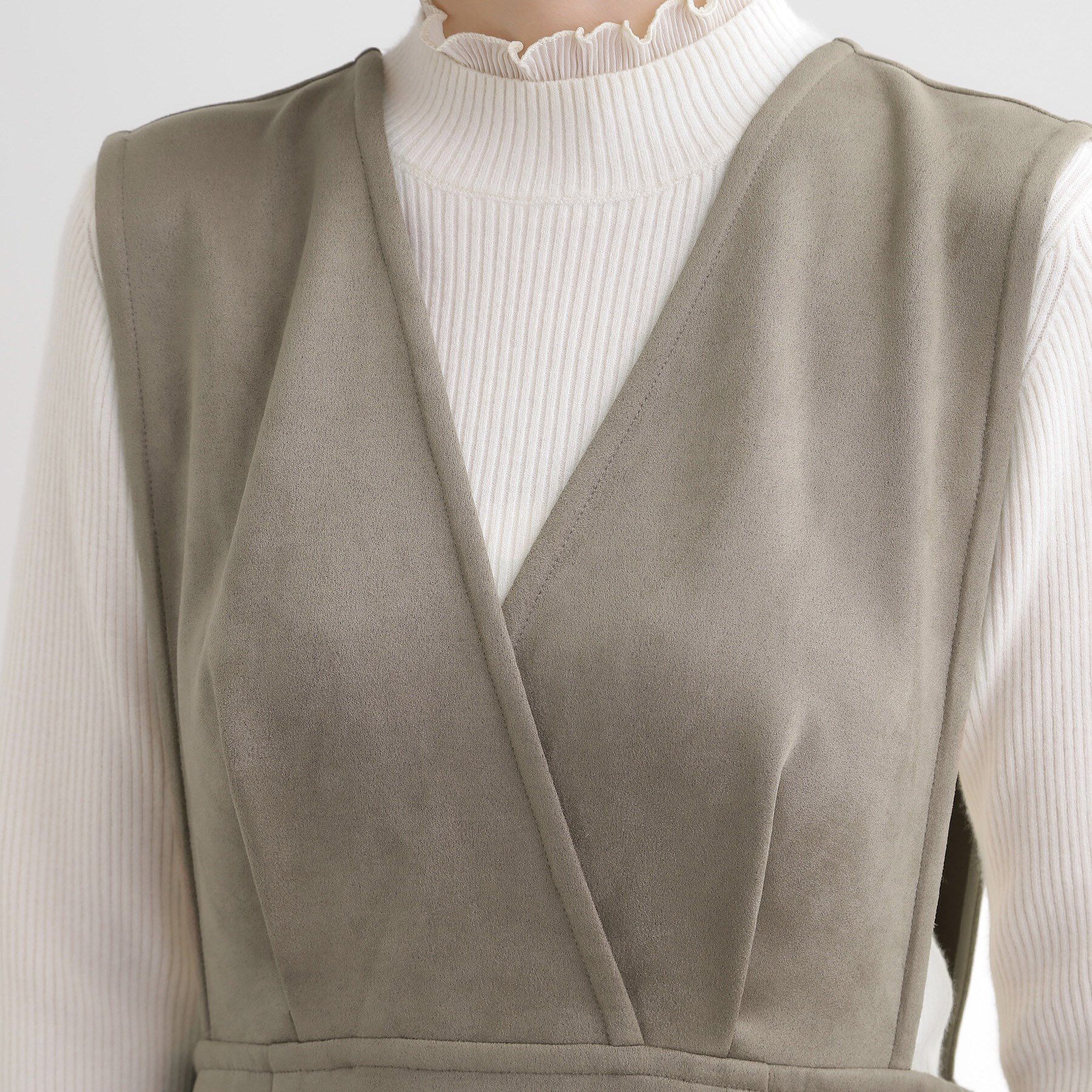 grove「【秋から冬まで活躍】スエードライクジャンパードレス」|ワンピース|