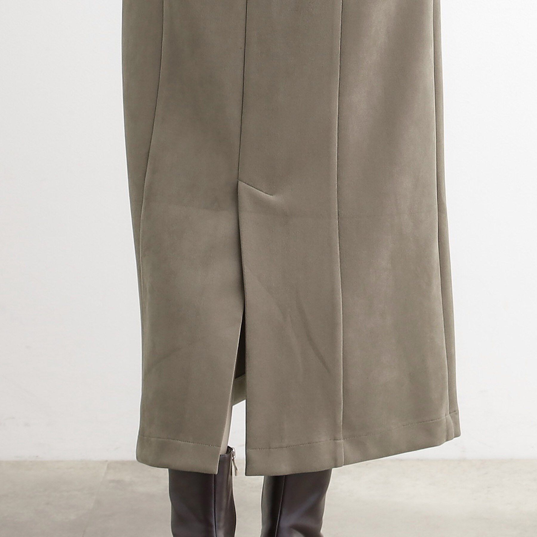 grove「【秋から冬まで活躍】スエードライクジャンパードレス」|ワンピース|