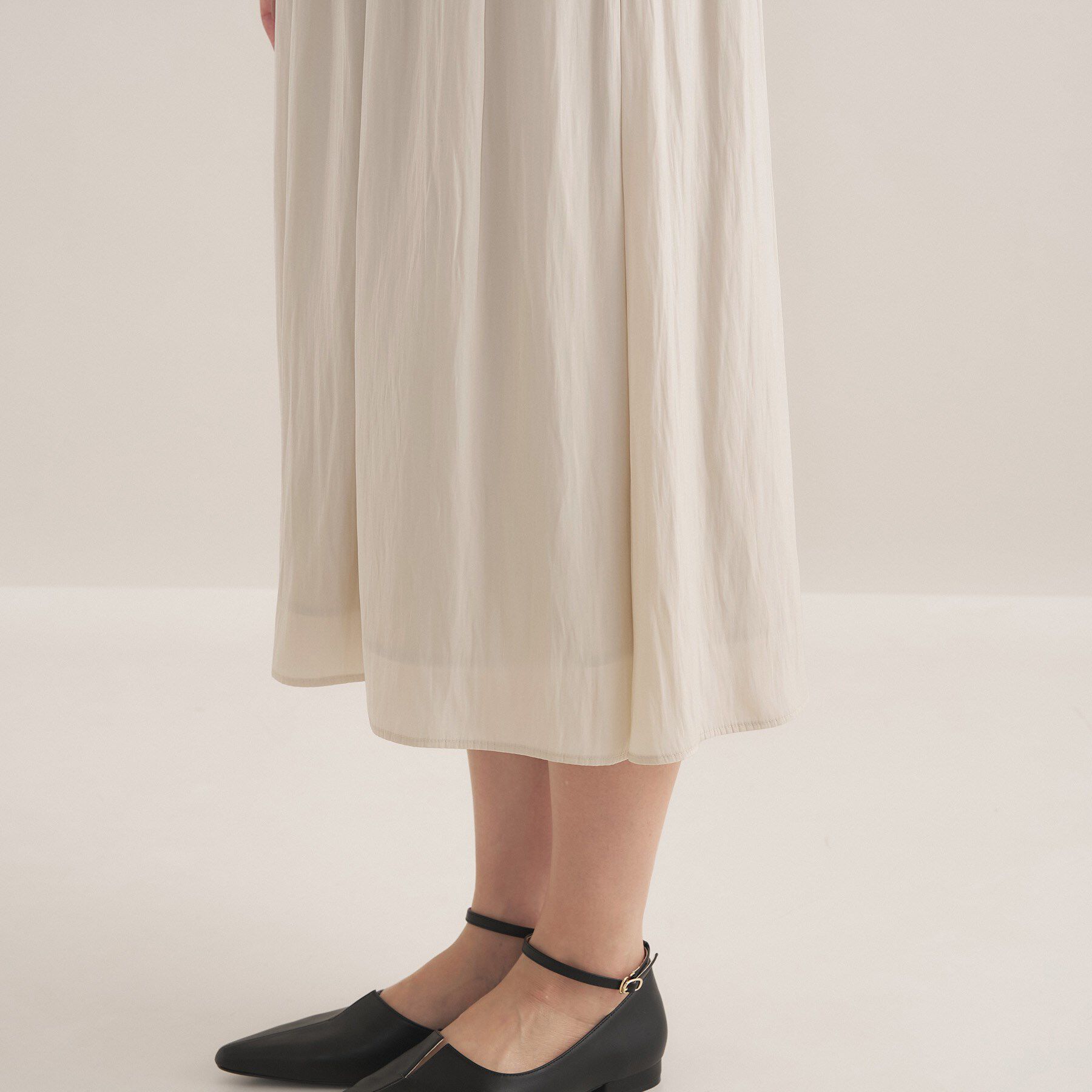 INDIVI「【洗える／セレモニー】ギャザーフレアワンピース」|ワンピース|