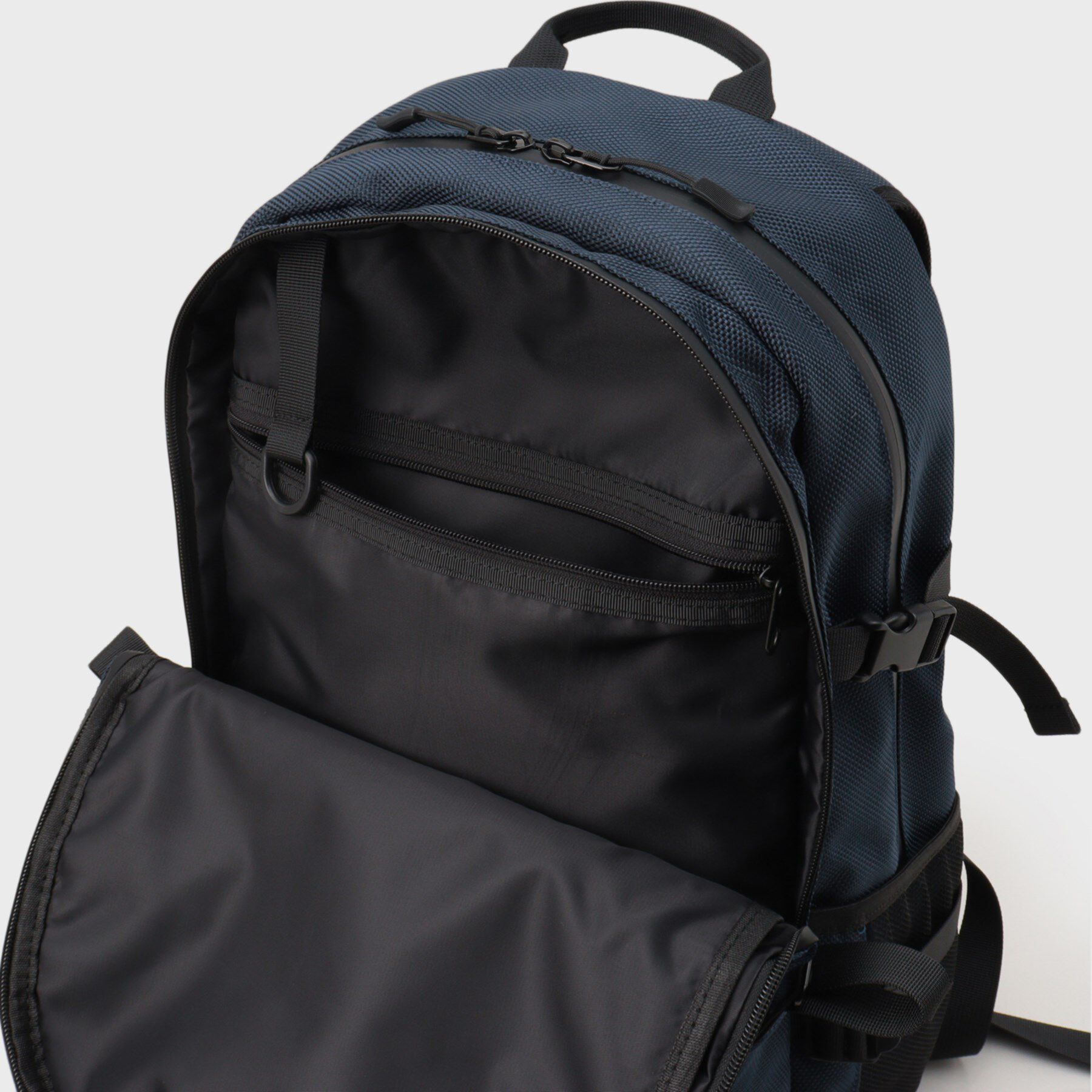 TAKEO KIKUCHI「【大容量/ONOFF兼用】ラージキャパシティー バックパック」|リュック|