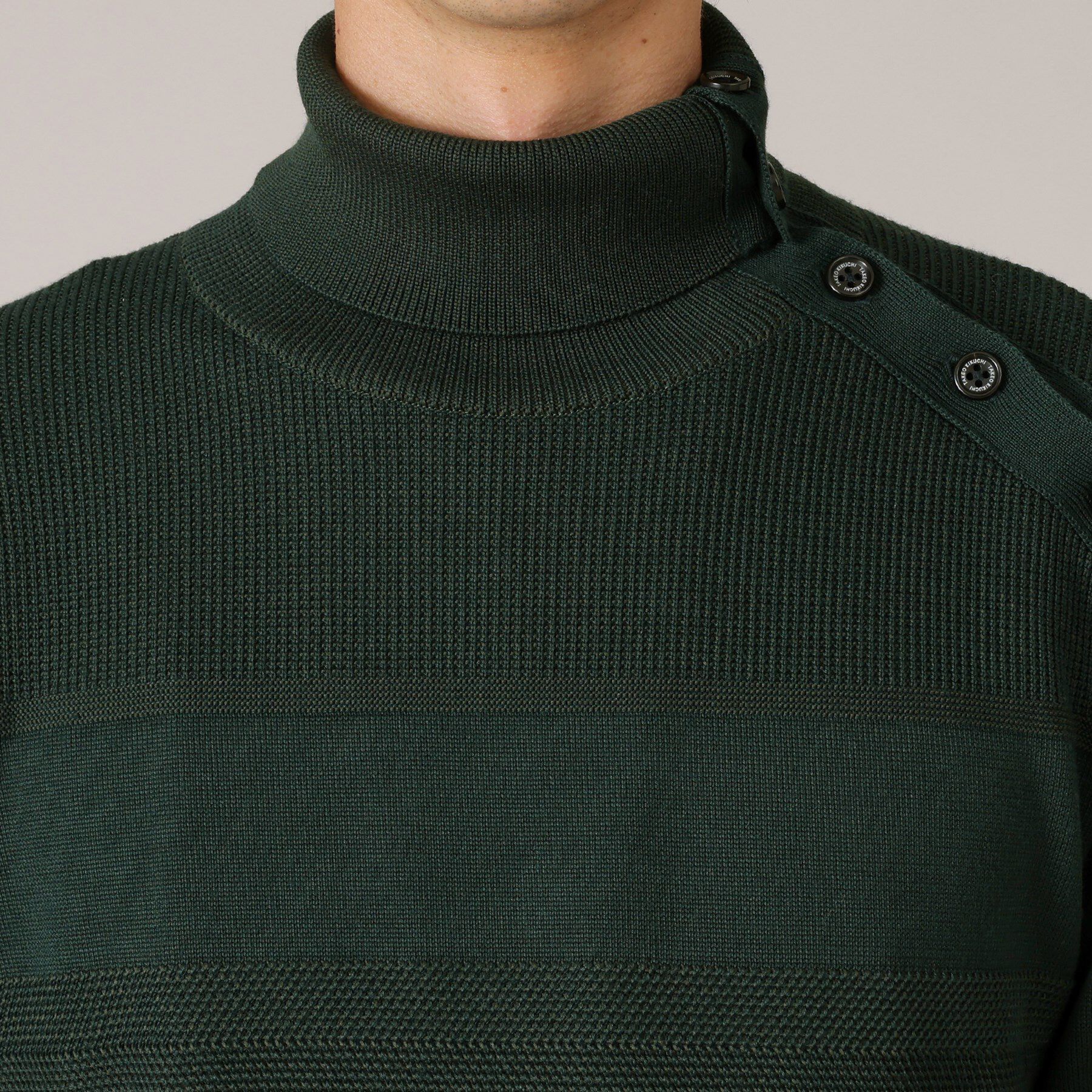 TAKEO KIKUCHI「【Made in JAPAN】ボタン タートルネック ニット」|ニット・セーター|