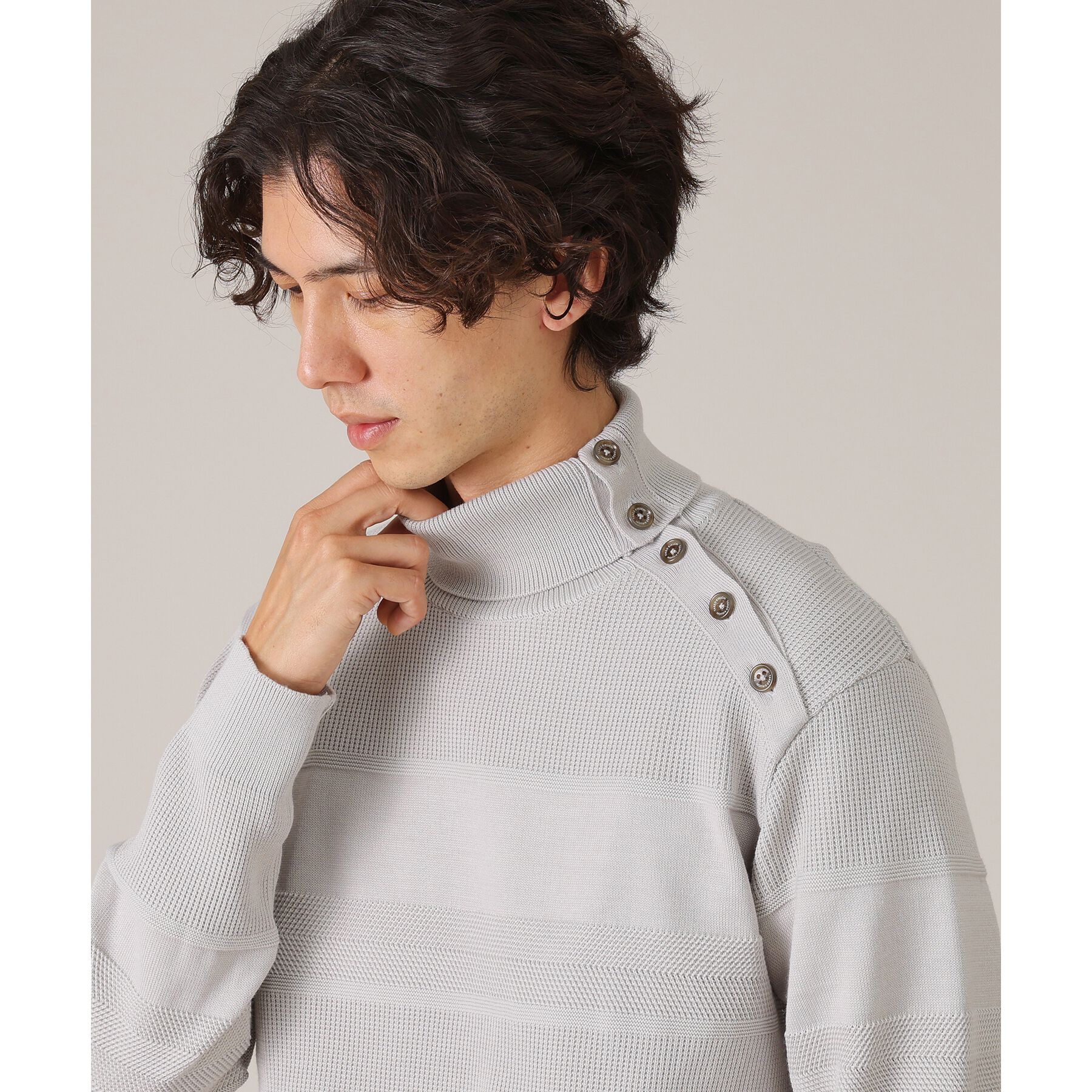 TAKEO KIKUCHI「【Made in JAPAN】ボタン タートルネック ニット」|ニット・セーター|