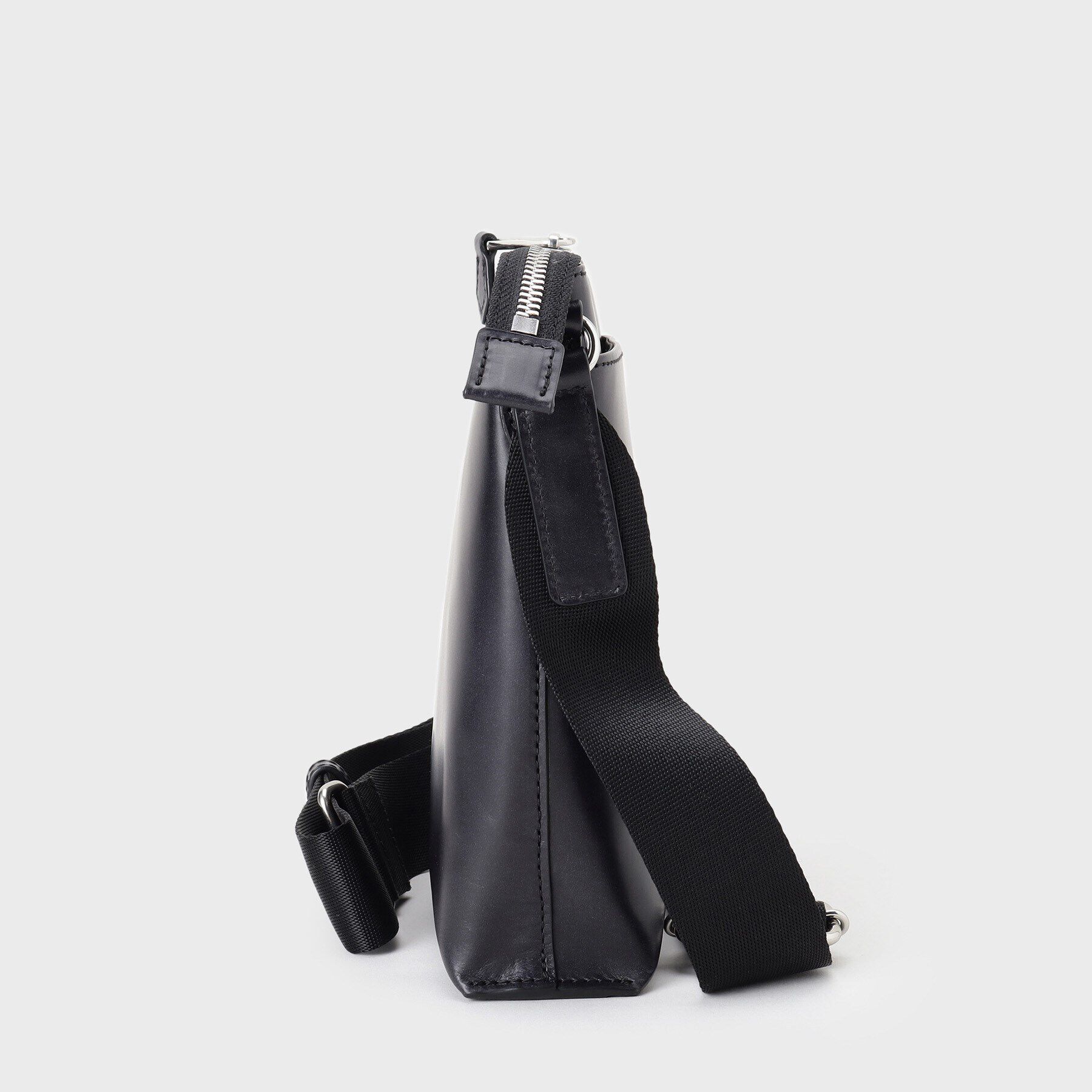 TAKEO KIKUCHI「【ヘビタンレザー】ミニショルダー バッグ」|ショルダー・メッセンジャー|