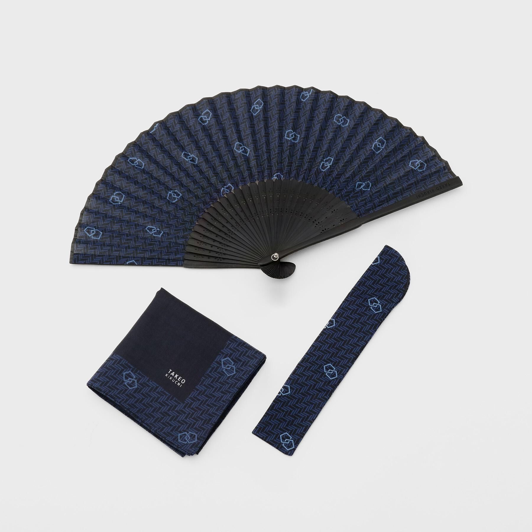 TAKEO KIKUCHI「【BOXセット】扇子＋ハンカチ セット」|その他|ネイビー(094)