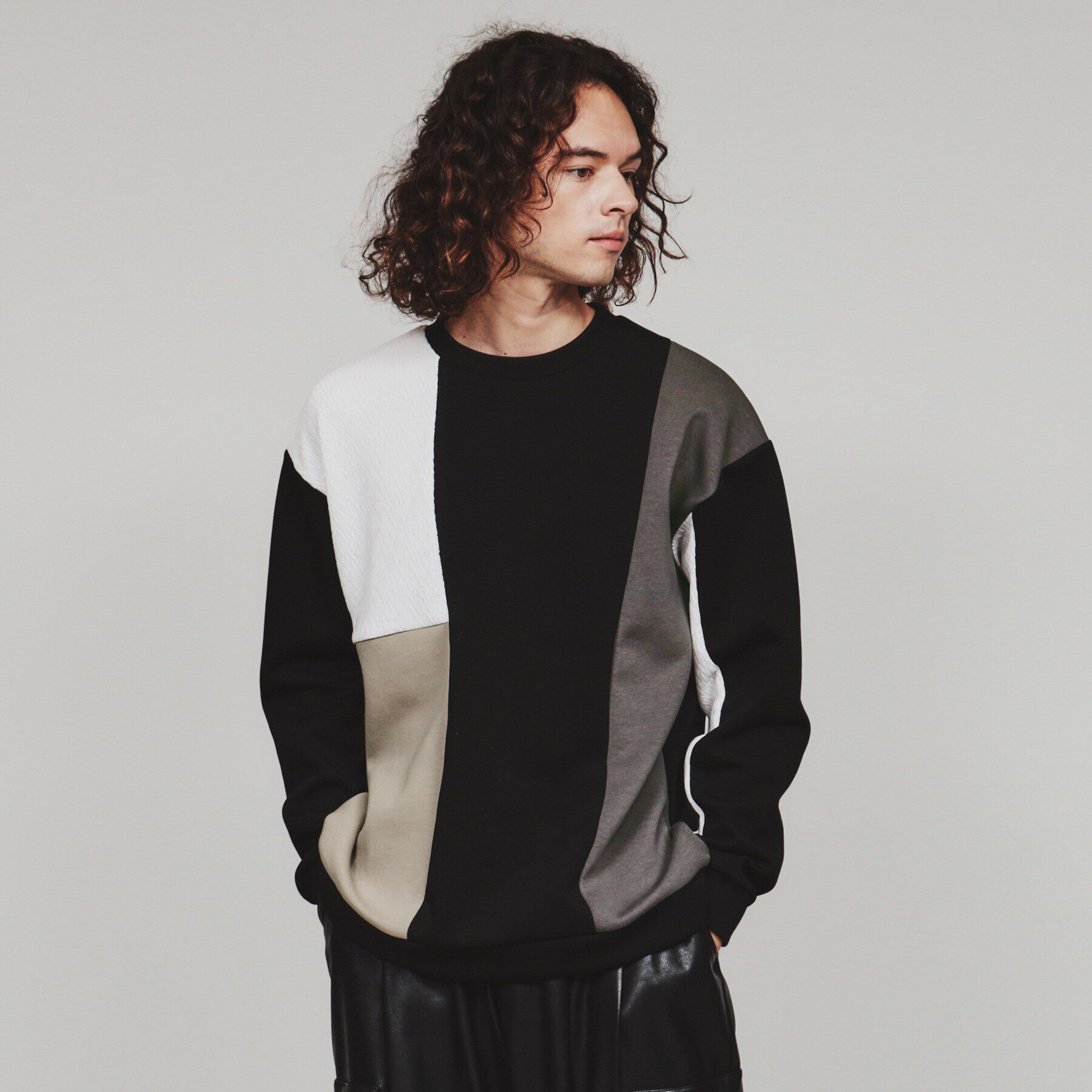 tk.TAKEO KIKUCHI「切替モールスウェット」|パーカー|ブラック(519)