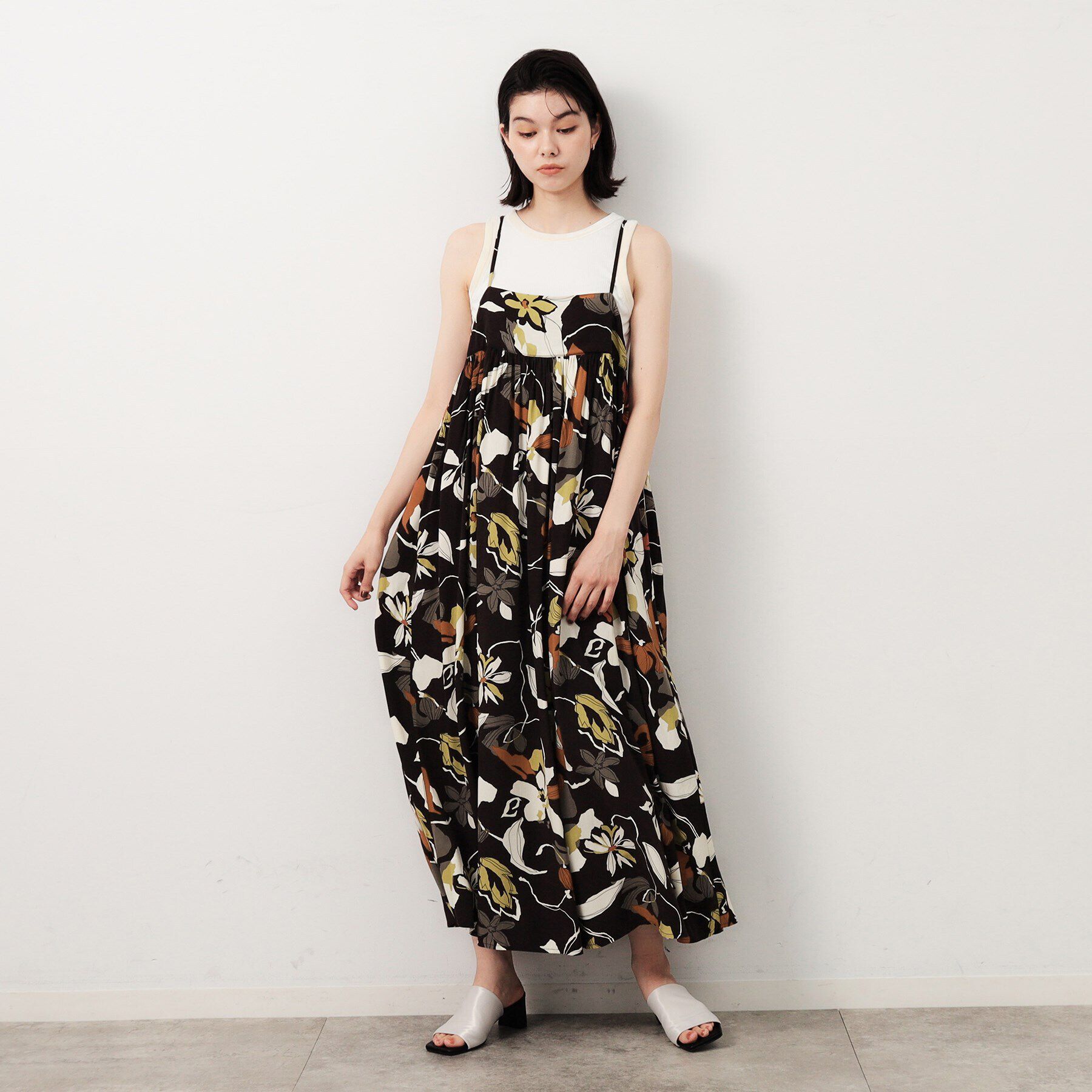 OPAQUE.CLIP「ビックフラワープリントキャミワンピース【洗える】」|ワンピース|