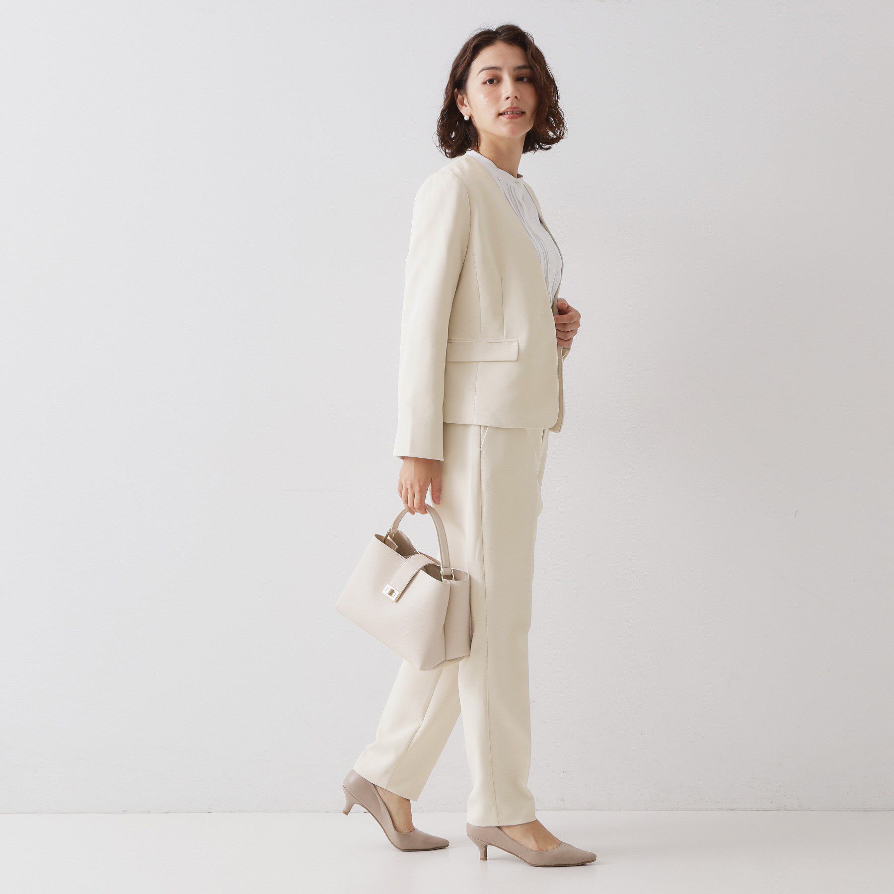 OPAQUE.CLIP「≪通勤・セレモニー/セットアップ対応≫ パイピングVネックジャケット【洗濯機OK】」|ノーカラージャケット|