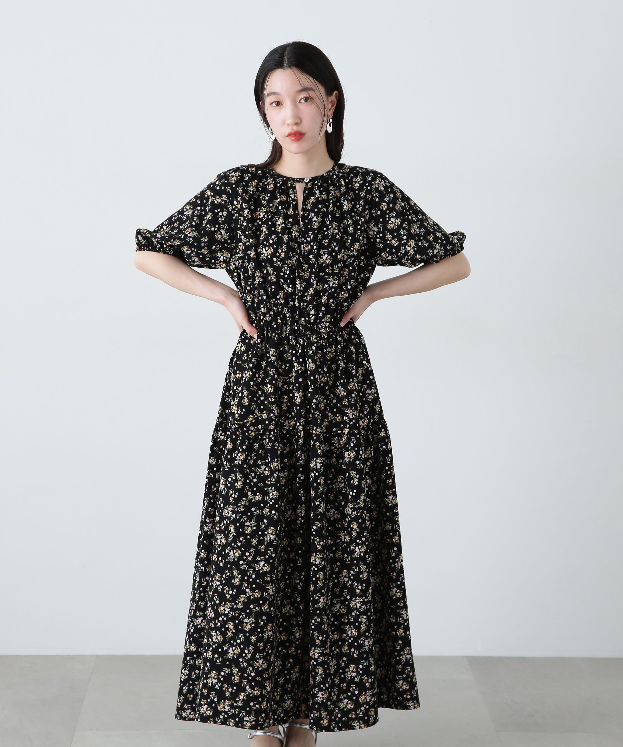  「小花柄ワンピース」|ワンピース|