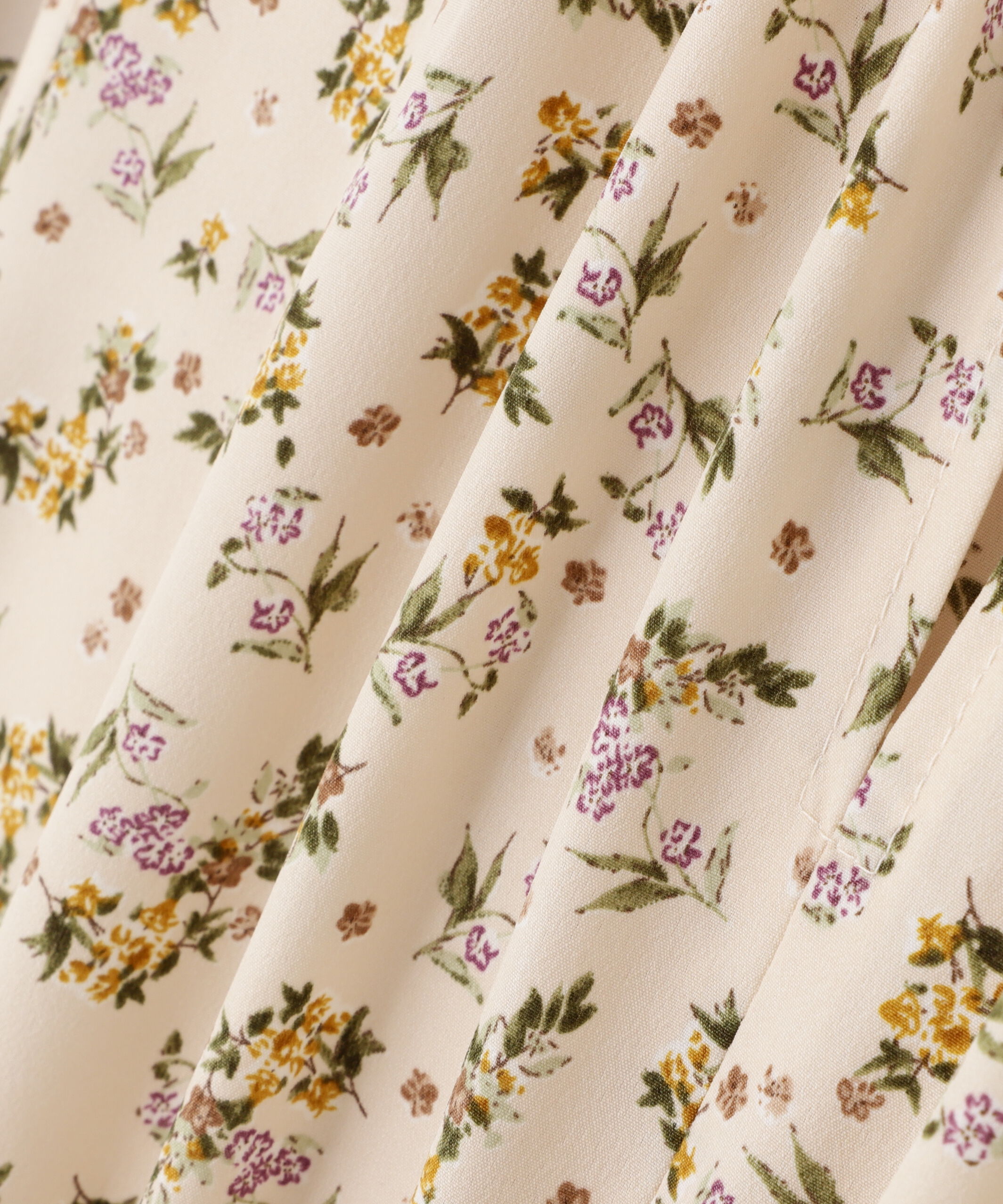  「小花柄ワンピース」|ワンピース|