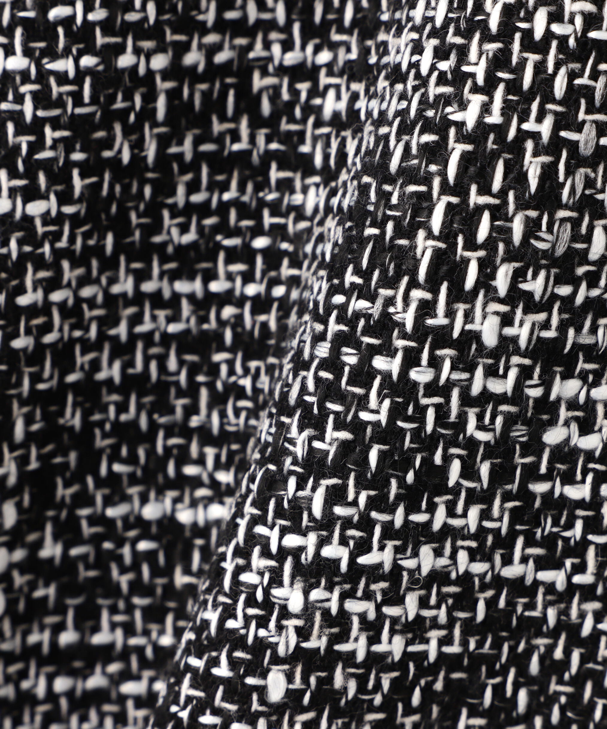  「パイピングノーカラーツイードブルゾン」|ブルゾン・スタジャン|