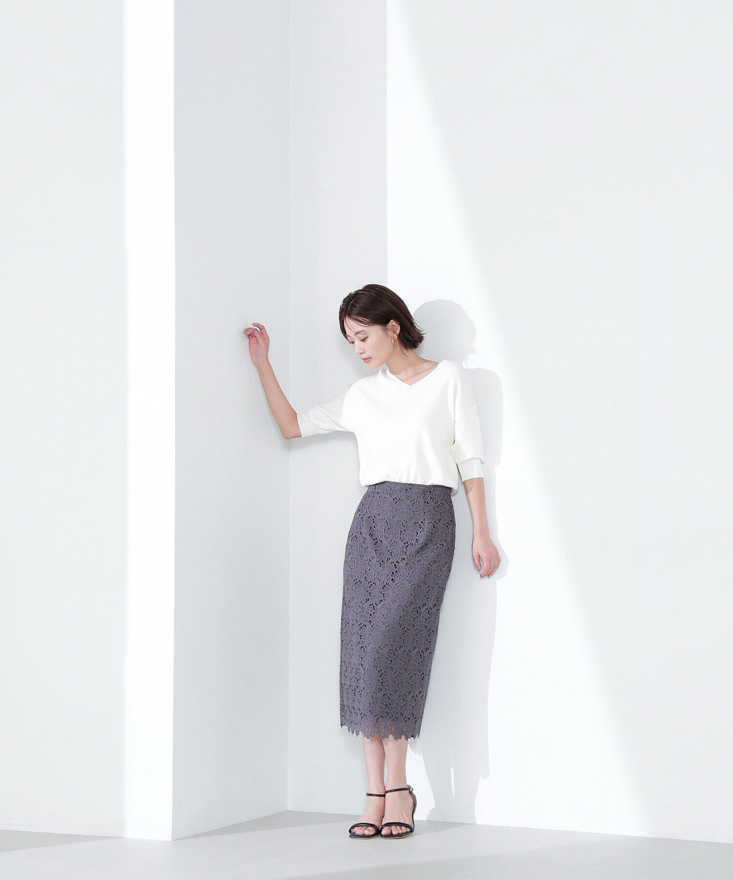  「総針ベーシックシリーズ Vネックニット」|ニット・セーター|