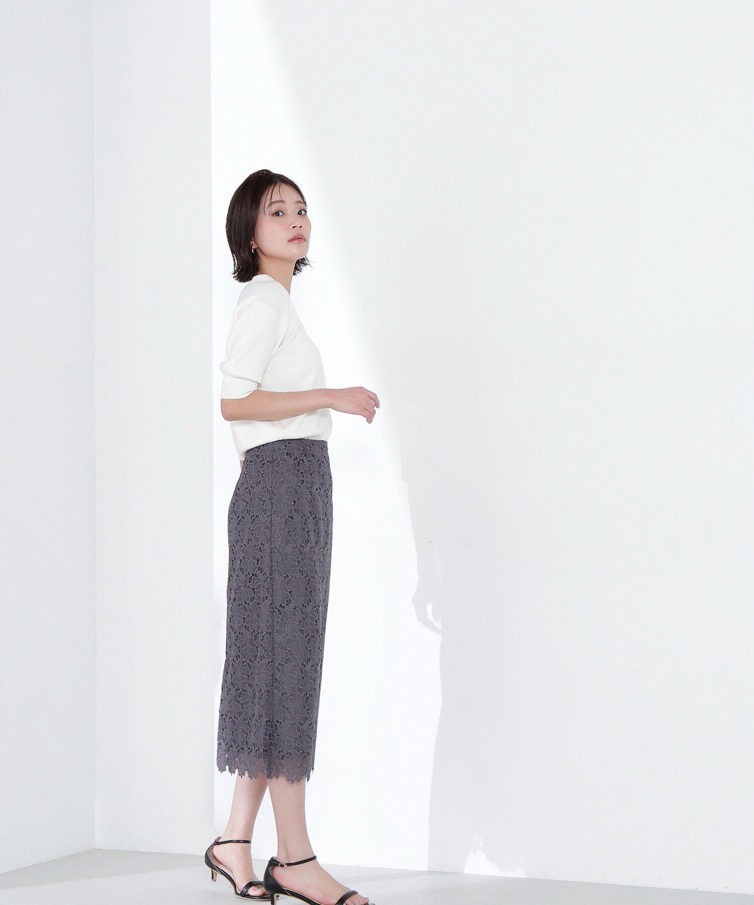  「総針ベーシックシリーズ Vネックニット」|ニット・セーター|