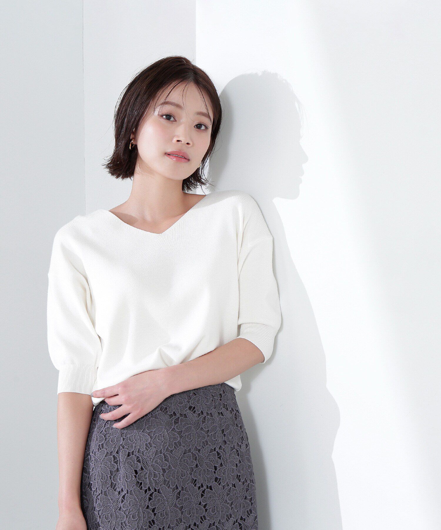  「総針ベーシックシリーズ Vネックニット」|ニット・セーター|