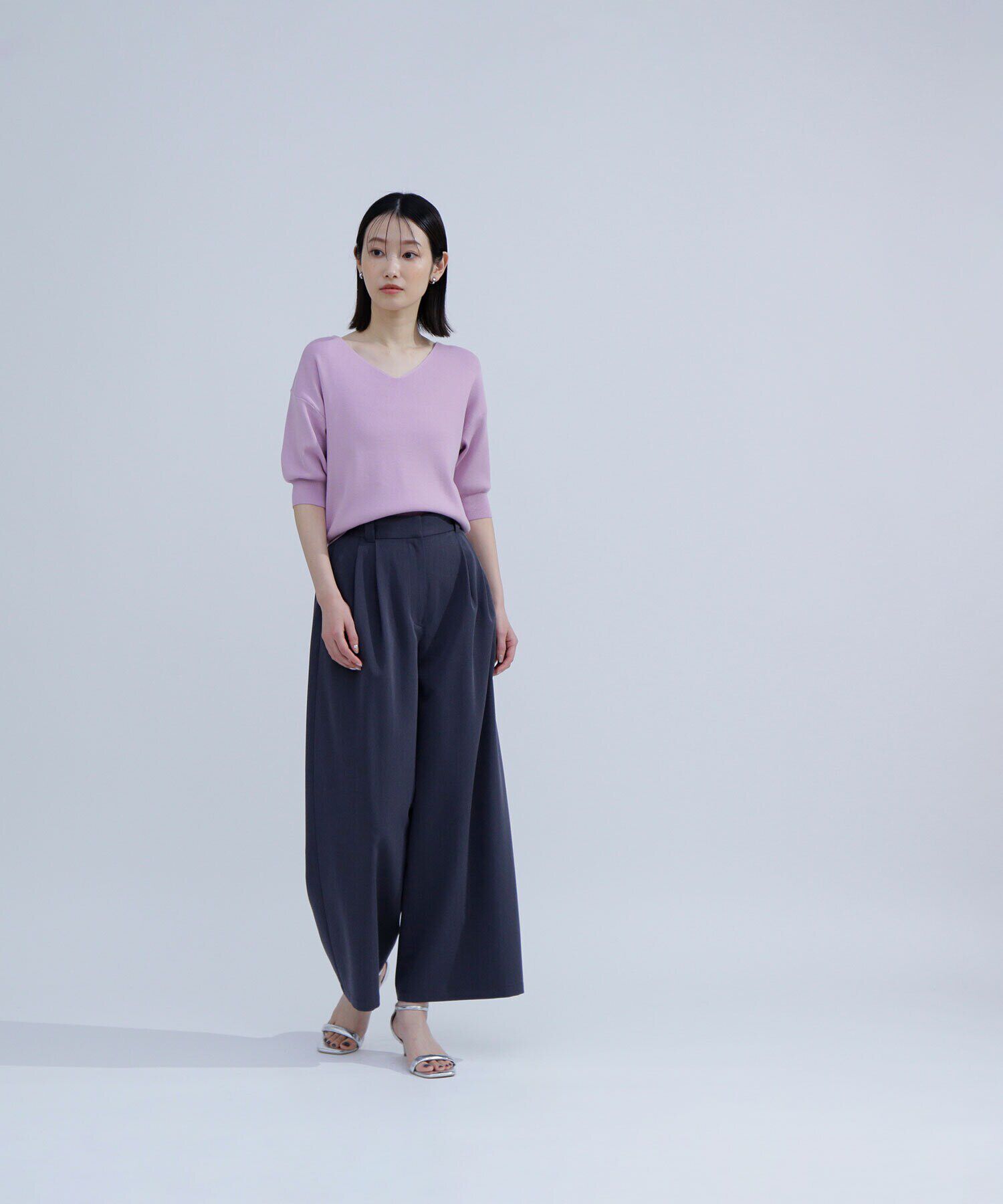  「総針ベーシックシリーズ Vネックニット」|ニット・セーター|