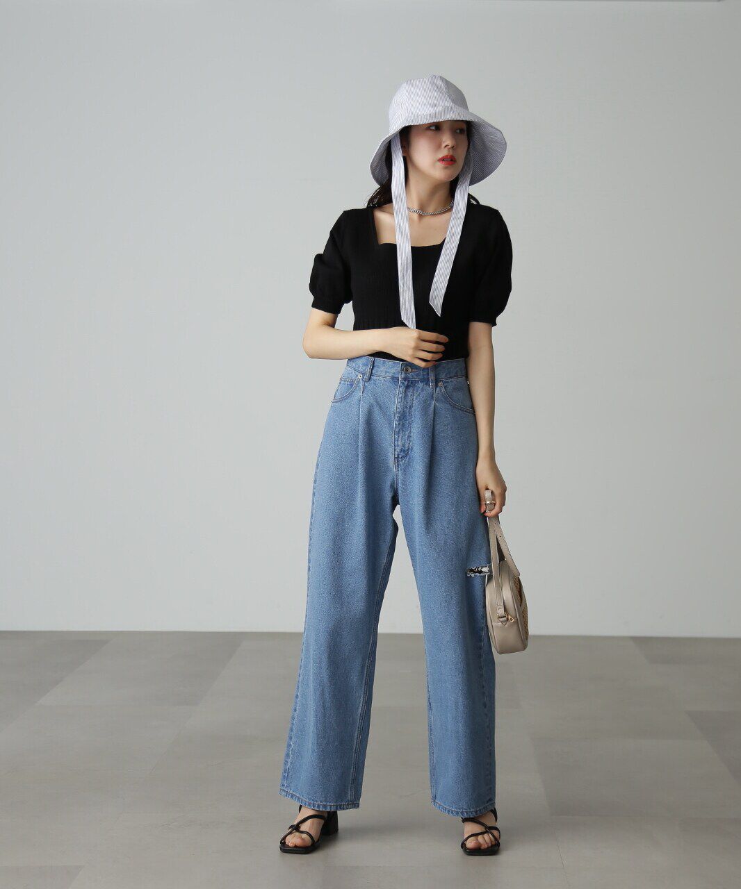  「スクエアネックボリュームスリーブ半袖ニット」|ニット・セーター|