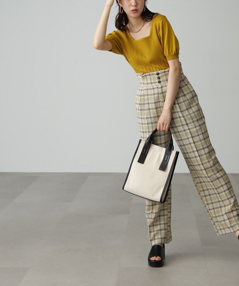  「スクエアネックボリュームスリーブ半袖ニット」|ニット・セーター|