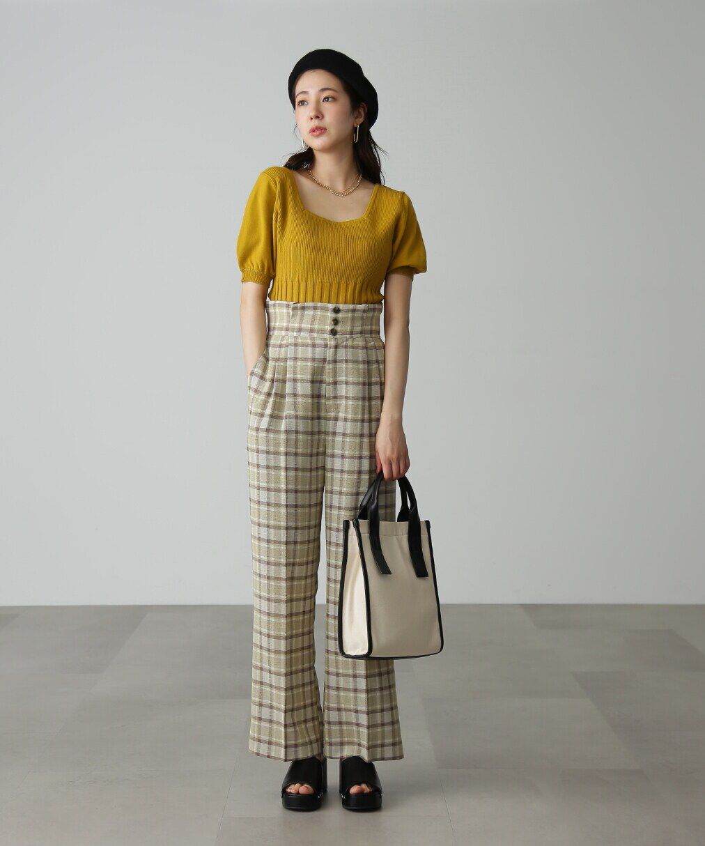  「スクエアネックボリュームスリーブ半袖ニット」|ニット・セーター|