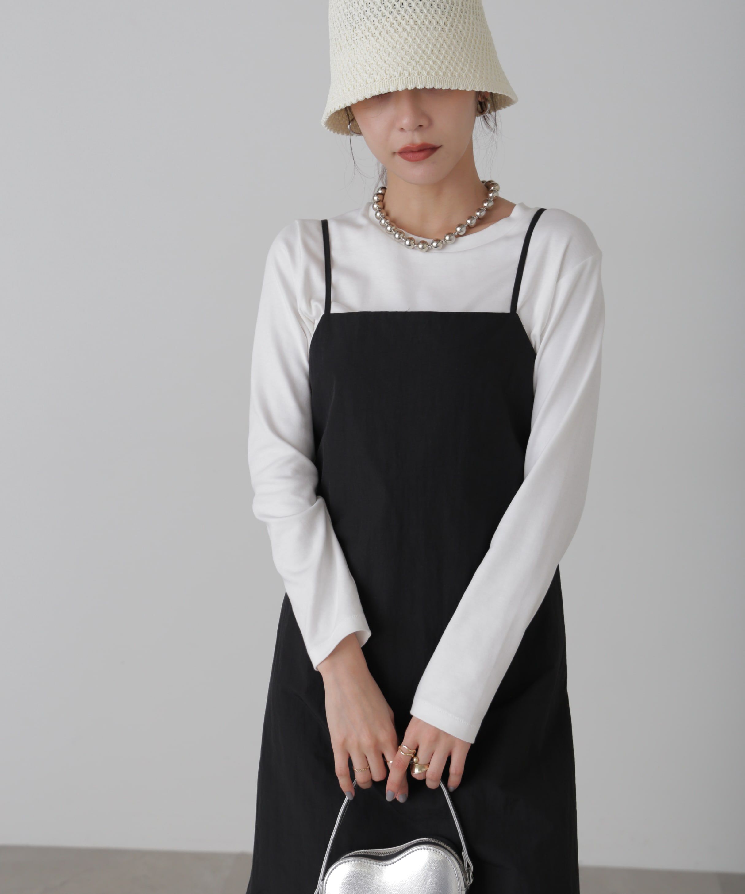  「バックオープンナイロンジャンパースカート」|ワンピース|