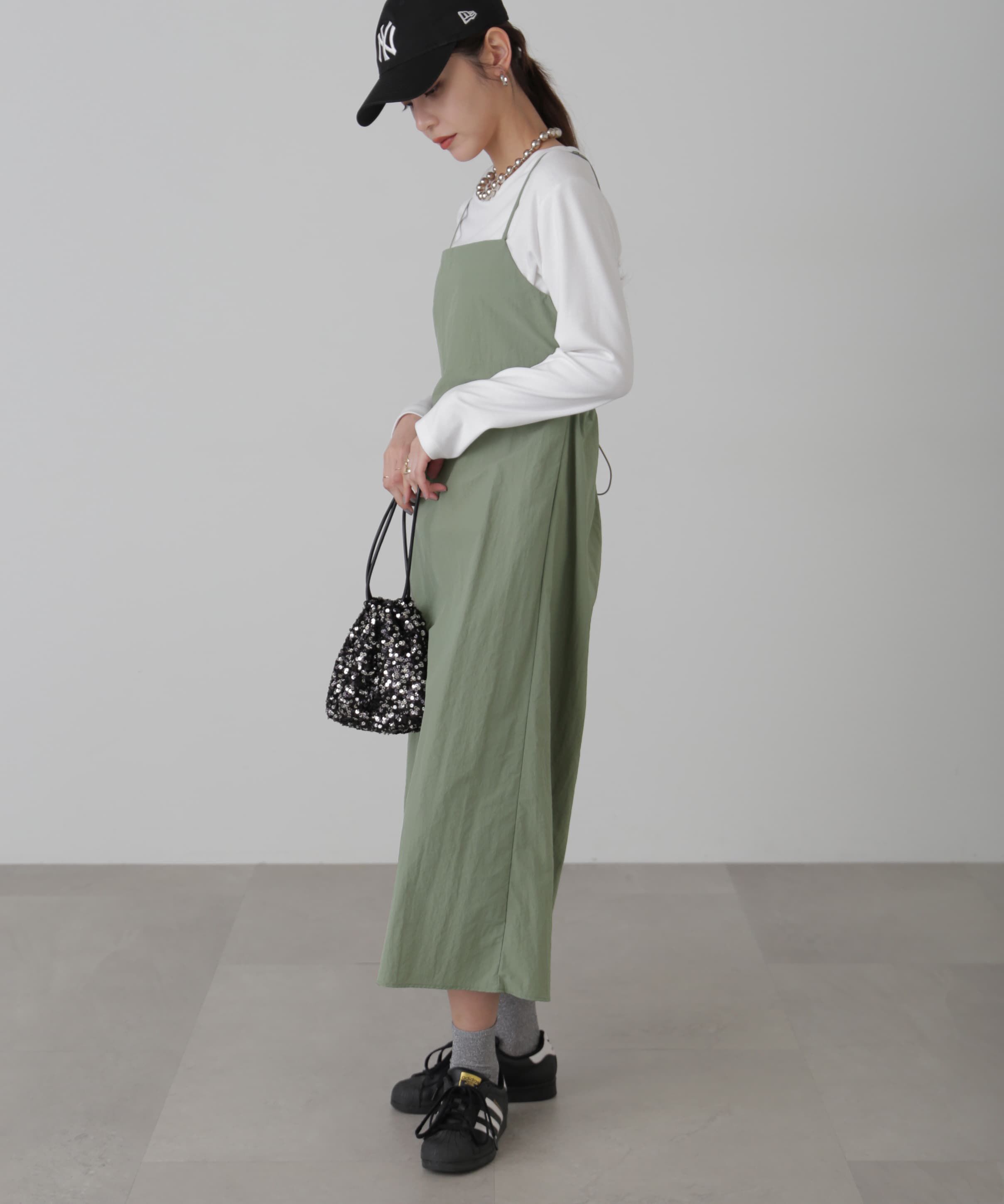  「バックオープンナイロンジャンパースカート」|ワンピース|