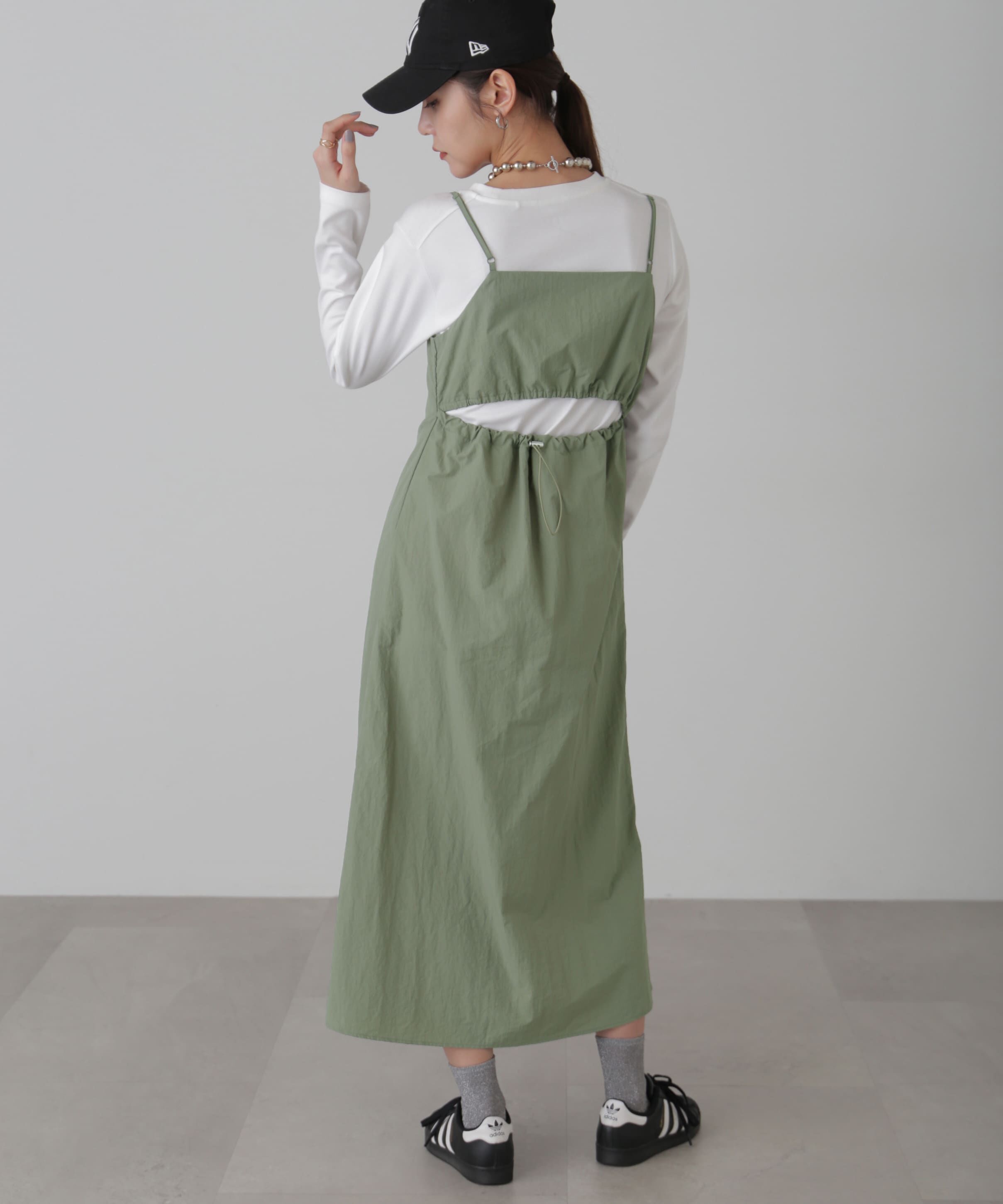  「バックオープンナイロンジャンパースカート」|ワンピース|