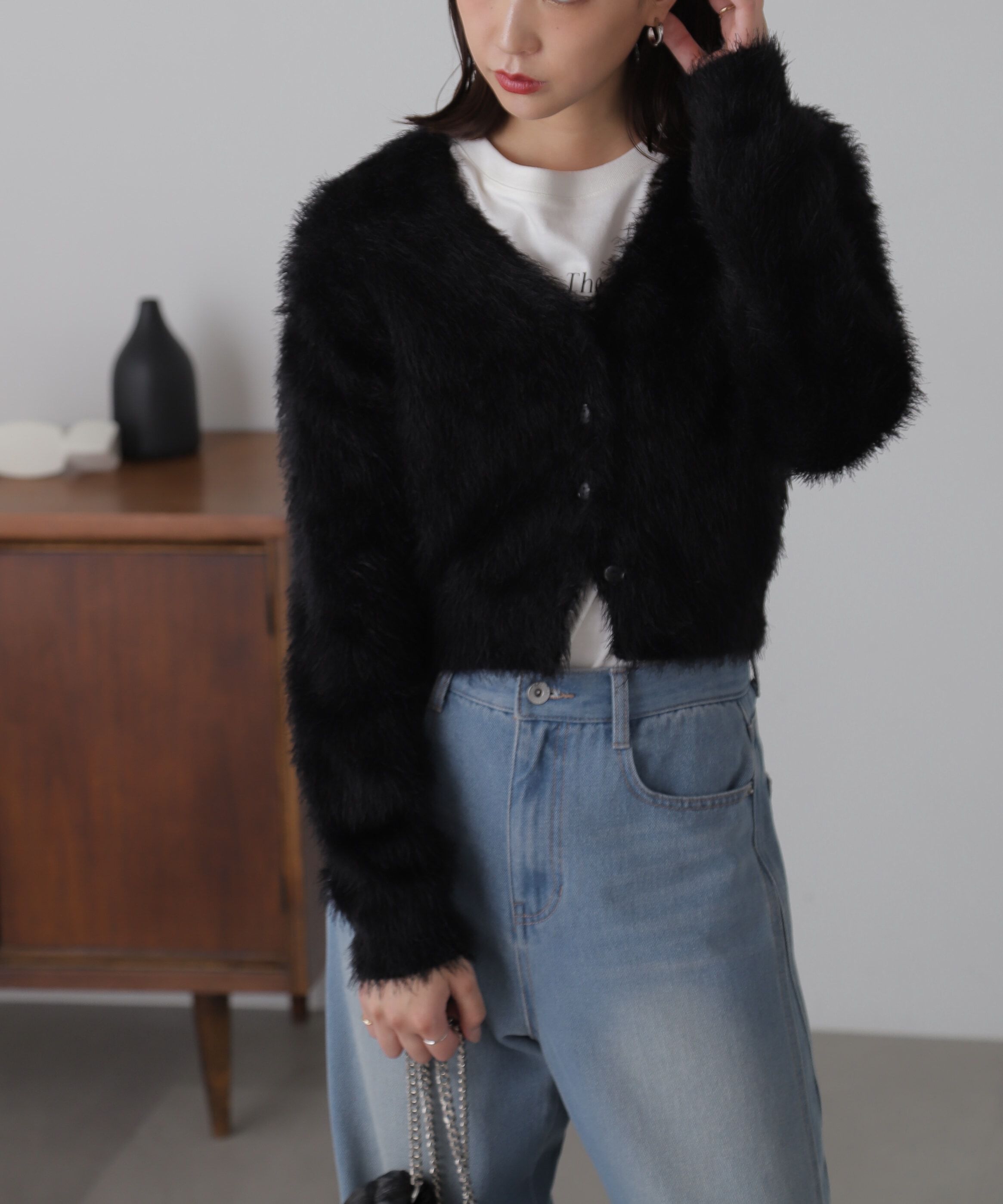  「Vネックフェザーショート丈カーディガン」|ニット・セーター|ブラック