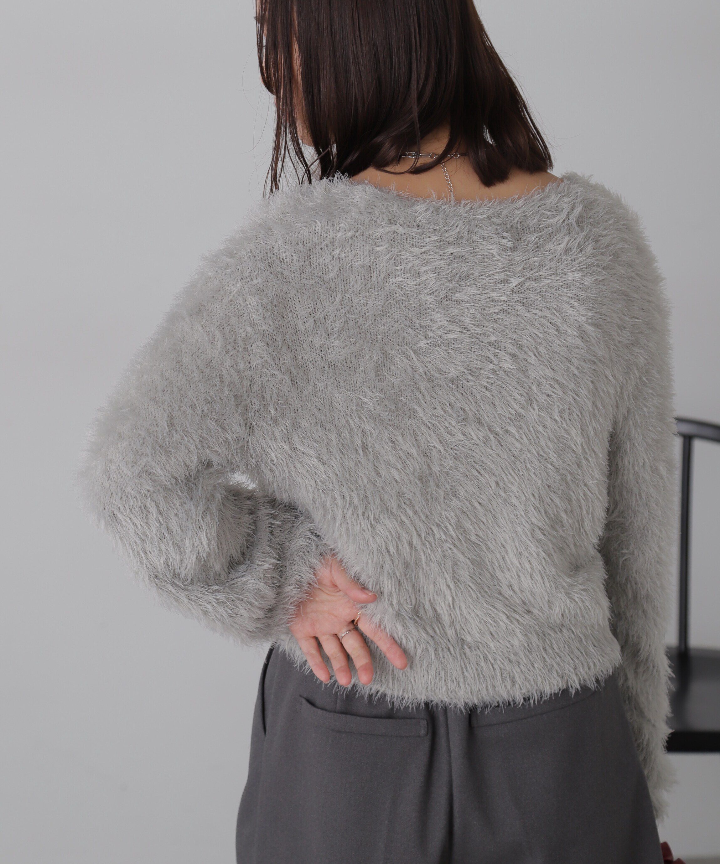  「Vネックフェザーショート丈カーディガン」|ニット・セーター|