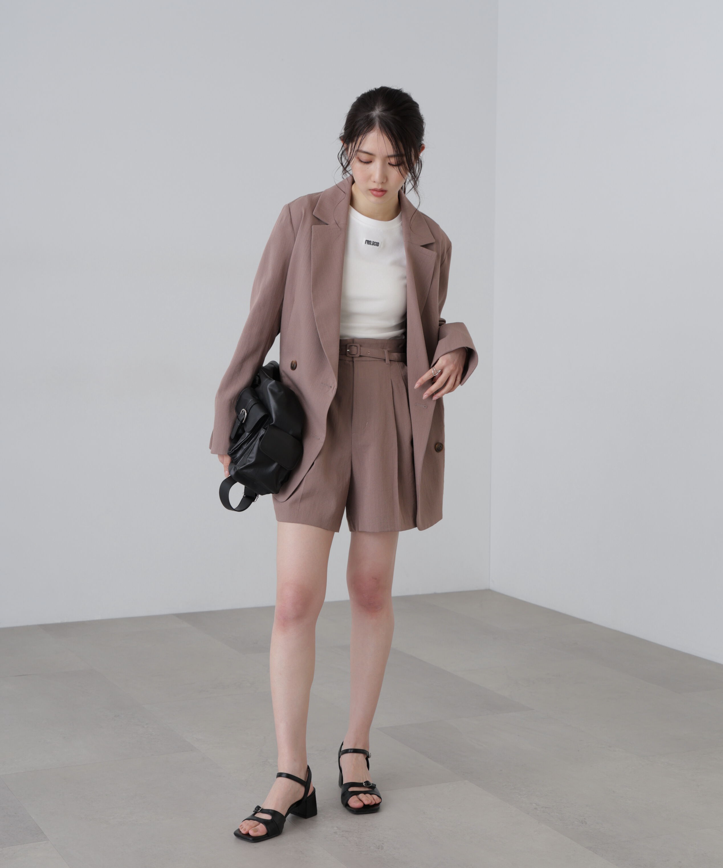  「麻調合繊タックベルト付きショートパンツ」|その他|