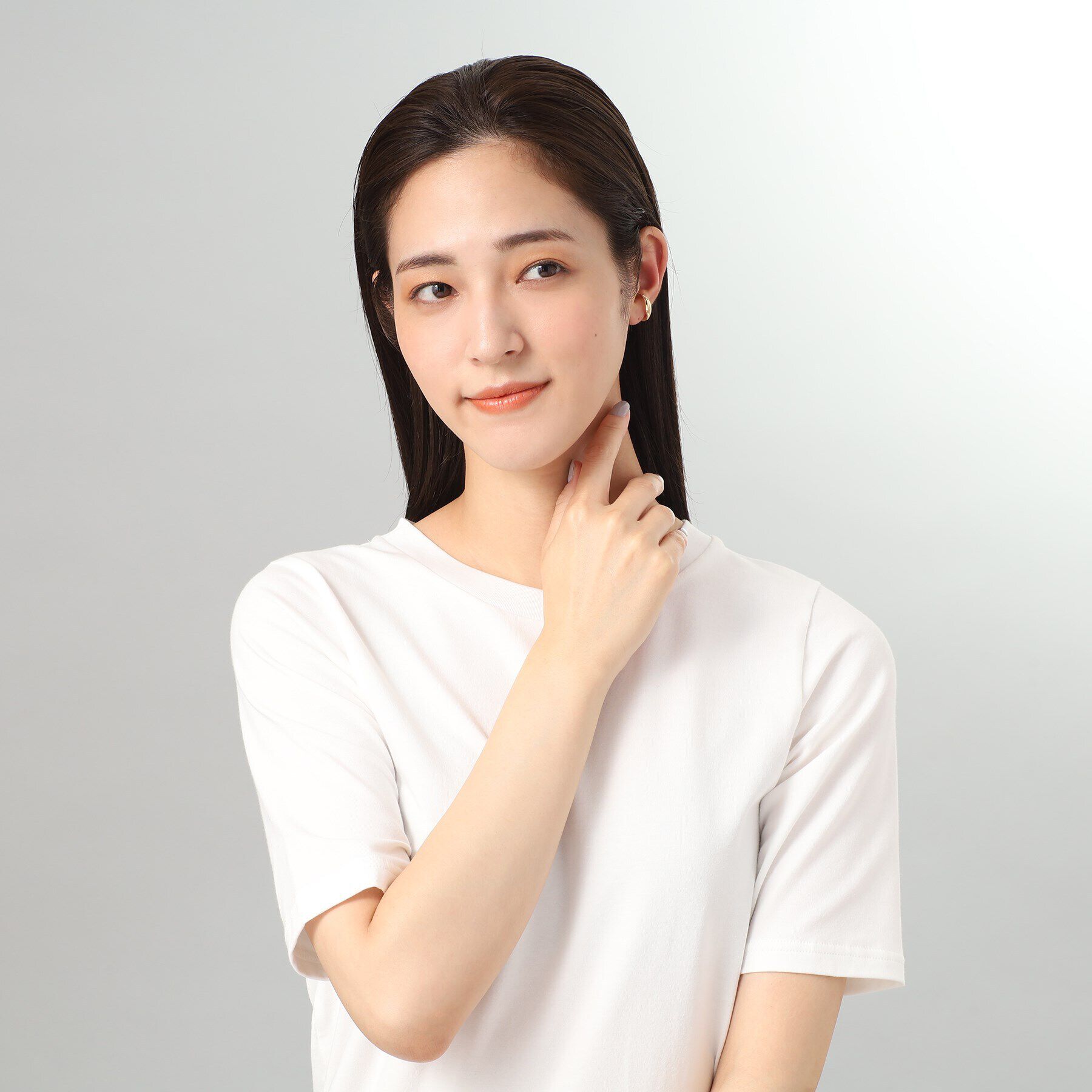 COCOSHNIK「K10ニュアンススクリュー イヤーカフ」|イヤリング|