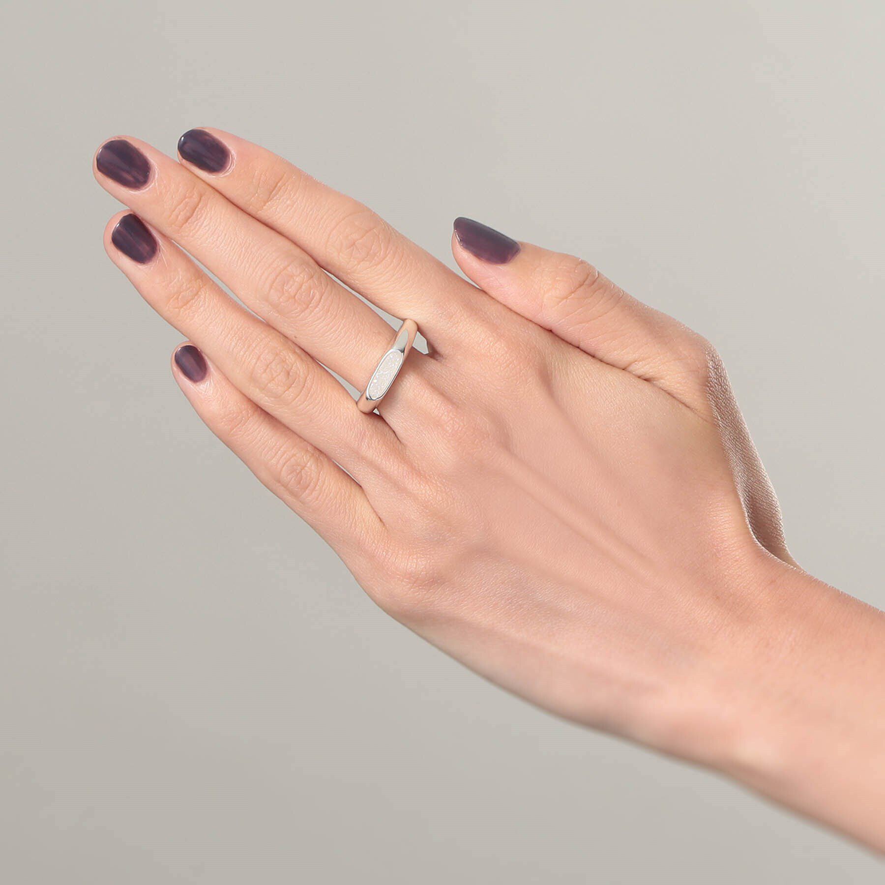 COCOSHNIK ONKITSCH「シルバー カラーストーン ホワイトドルジーアゲート ニュアンスリングS」|リング|