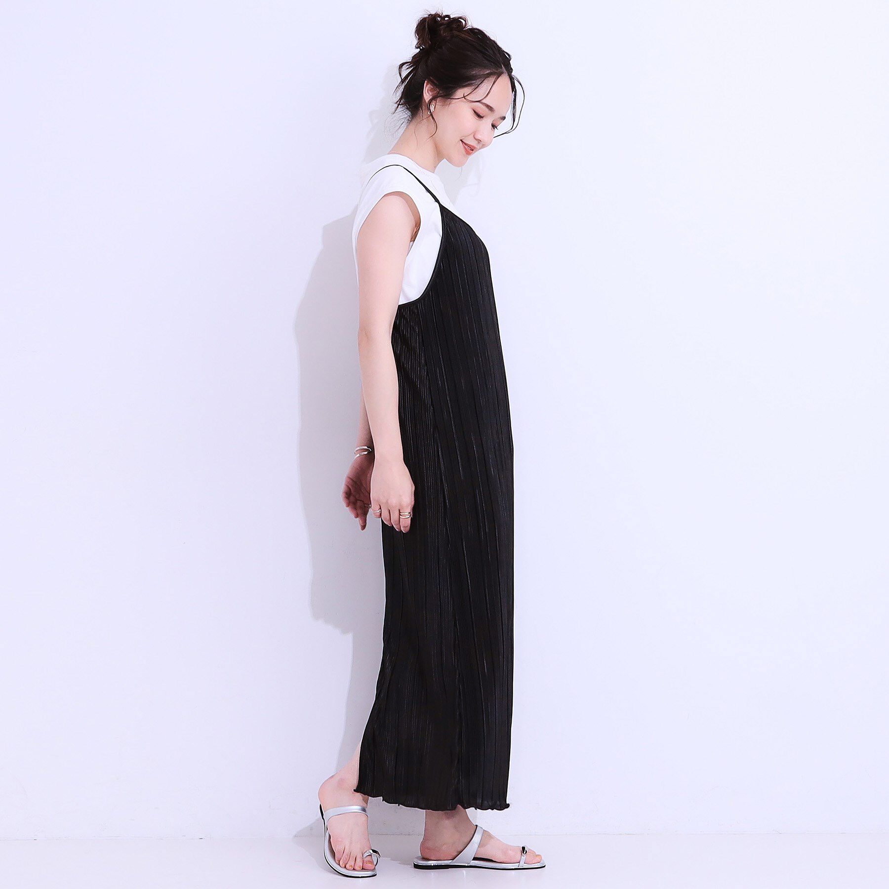 SHOO･LA･RUE「【S-LL】大人の楽ちんスタイルに プリーツキャミワンピース」|ワンピース|