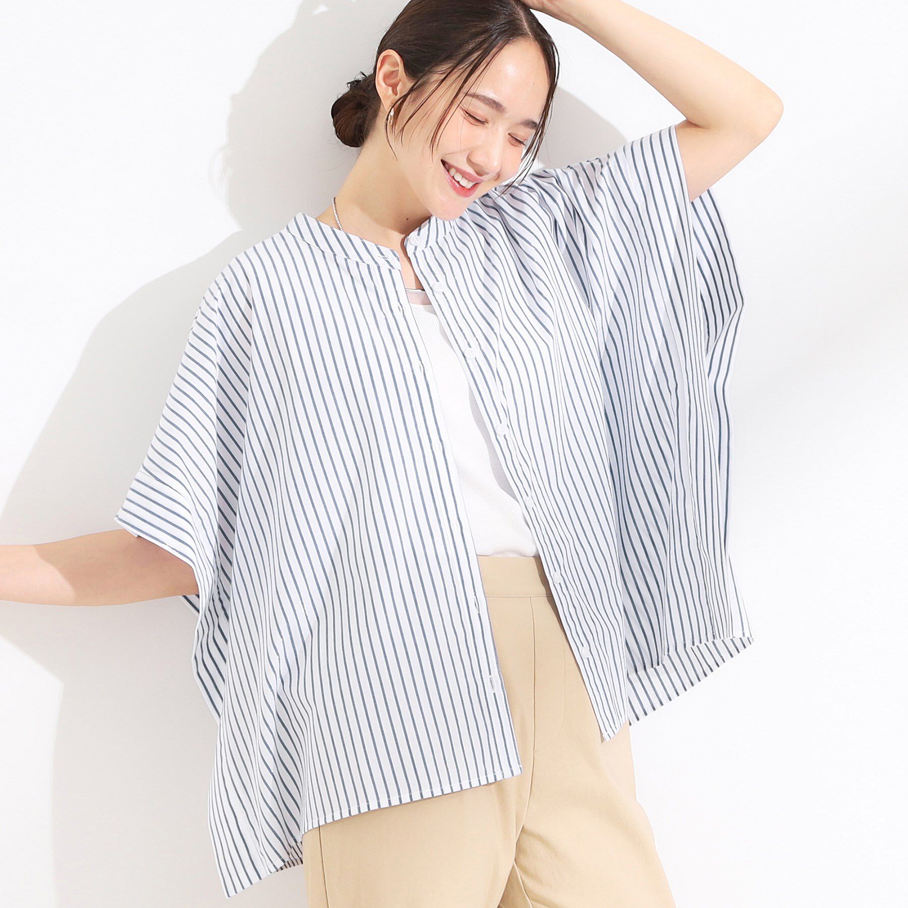 SHOO･LA･RUE「きれいめカジュアルに ラメストライプ ポンチョ風シャツ」|シャツ・ブラウス|ネイビー(394)