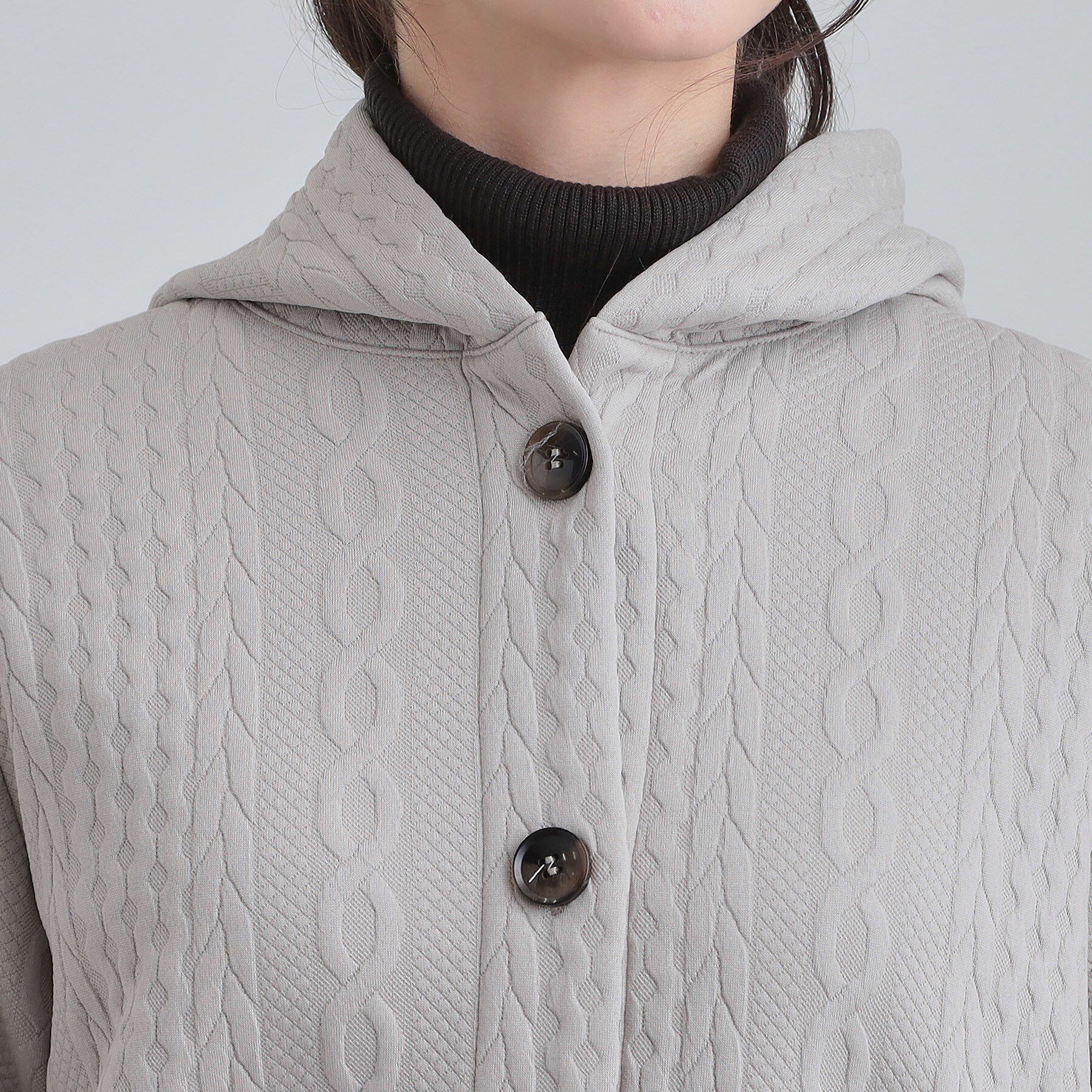 SHOO･LA･RUE「【裏面ベロアであったか】体型をカバーしながらスマートに魅せる ケーブルジャガードコーディガン」|カーディガン|