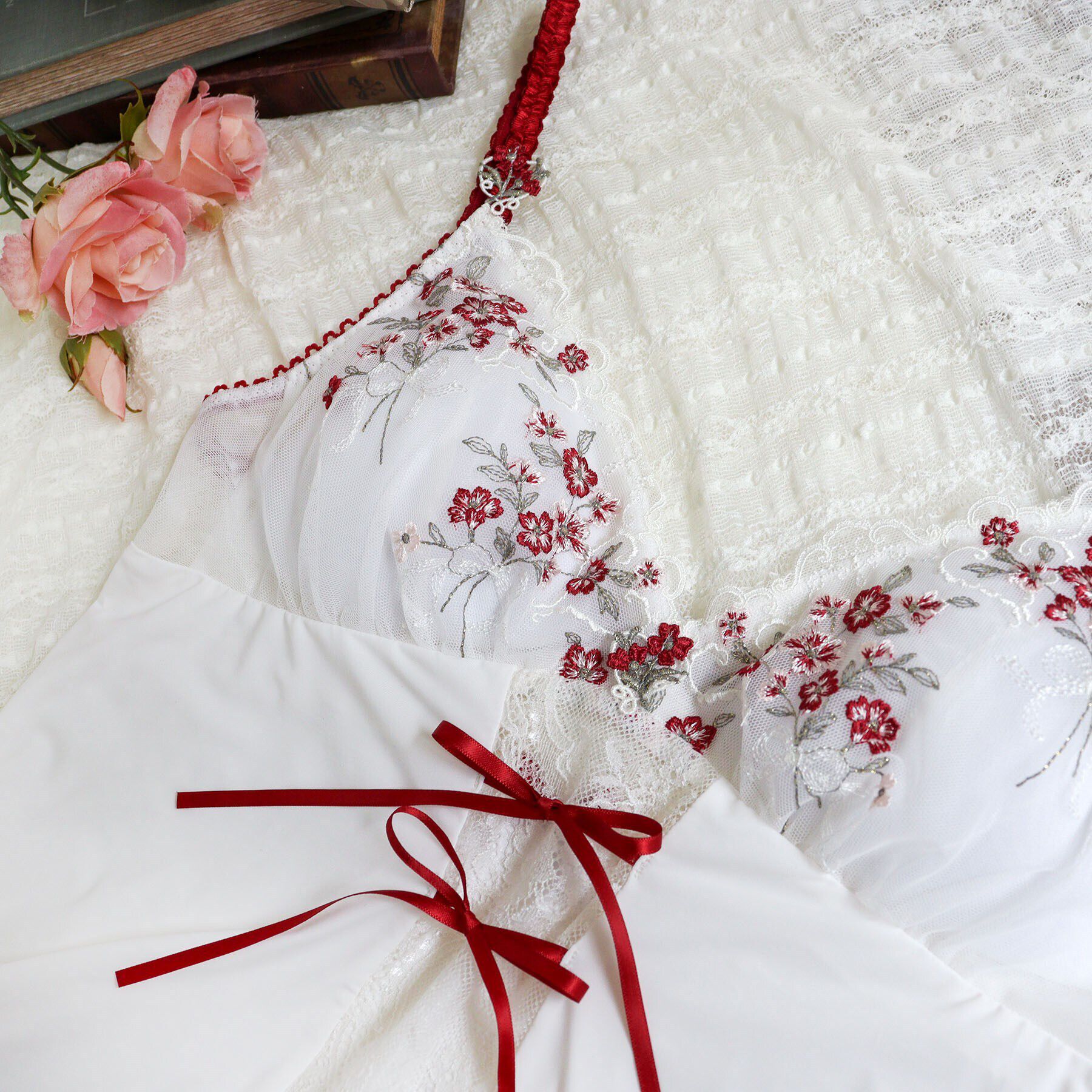 Risa Magli「リア カップ付キャミソール」|キャミソール|