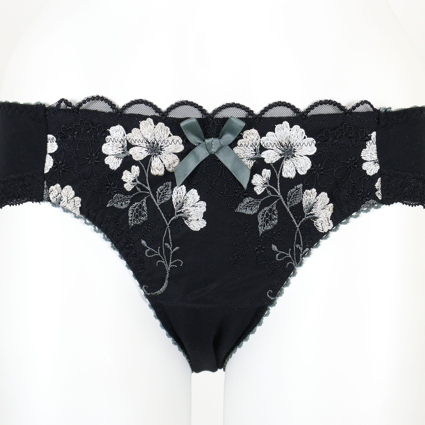 Risa Magli「プティット サニタリー」|インナー|