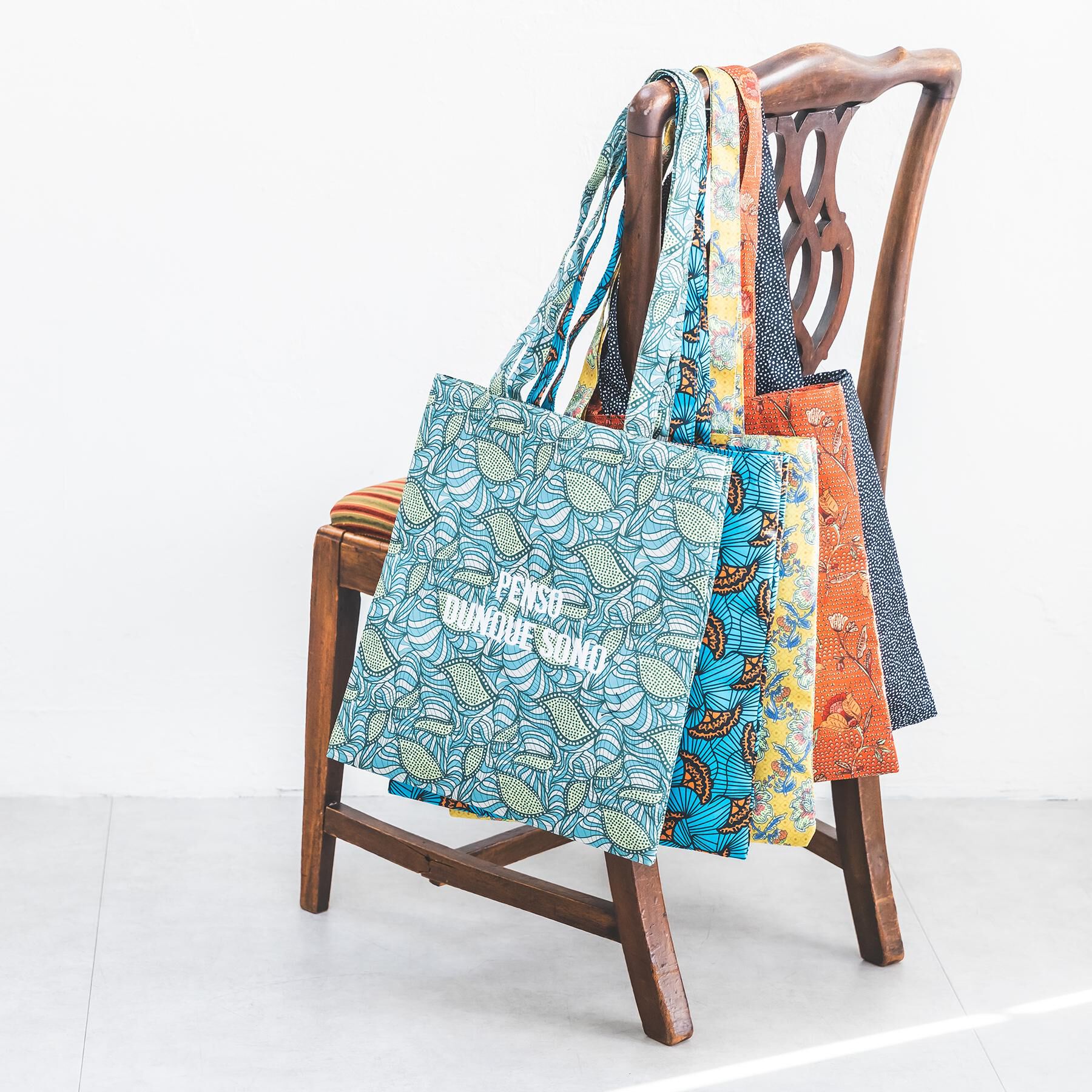 ITS&rsquo;DEMO「【A4対応】ラタフラットトート」|トートバッグ|