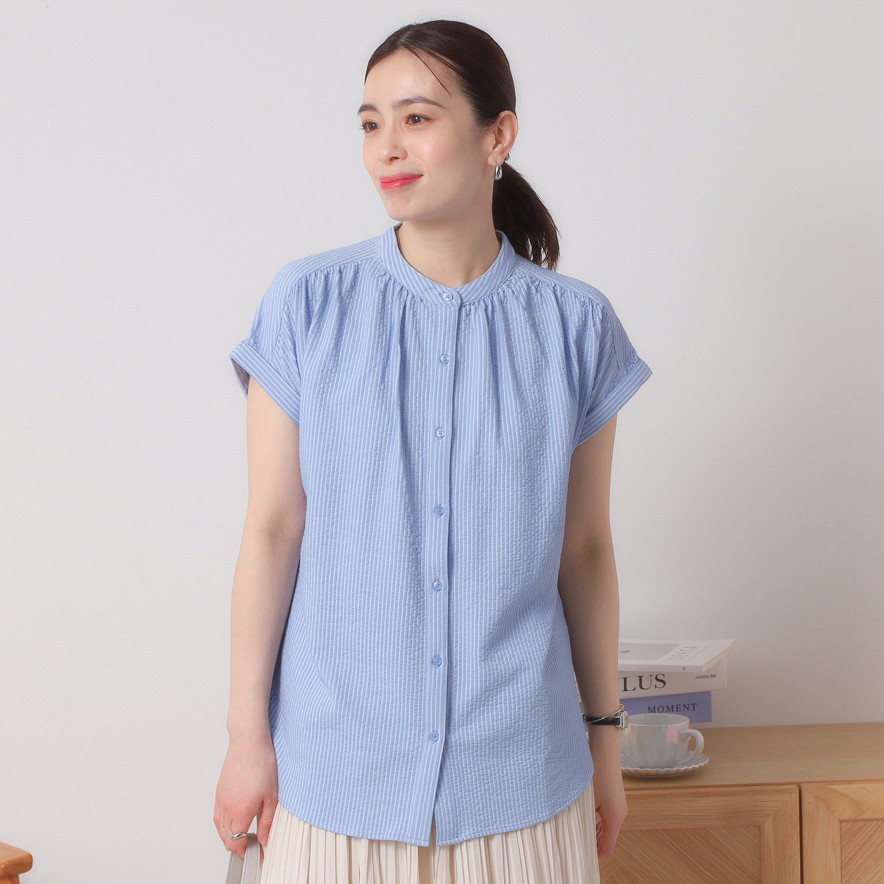 ITS&rsquo;DEMO「【洗濯機OK／洗濯後しわになりにくい】カットサッカー前開きプルオーバー」|シャツ・ブラウス|