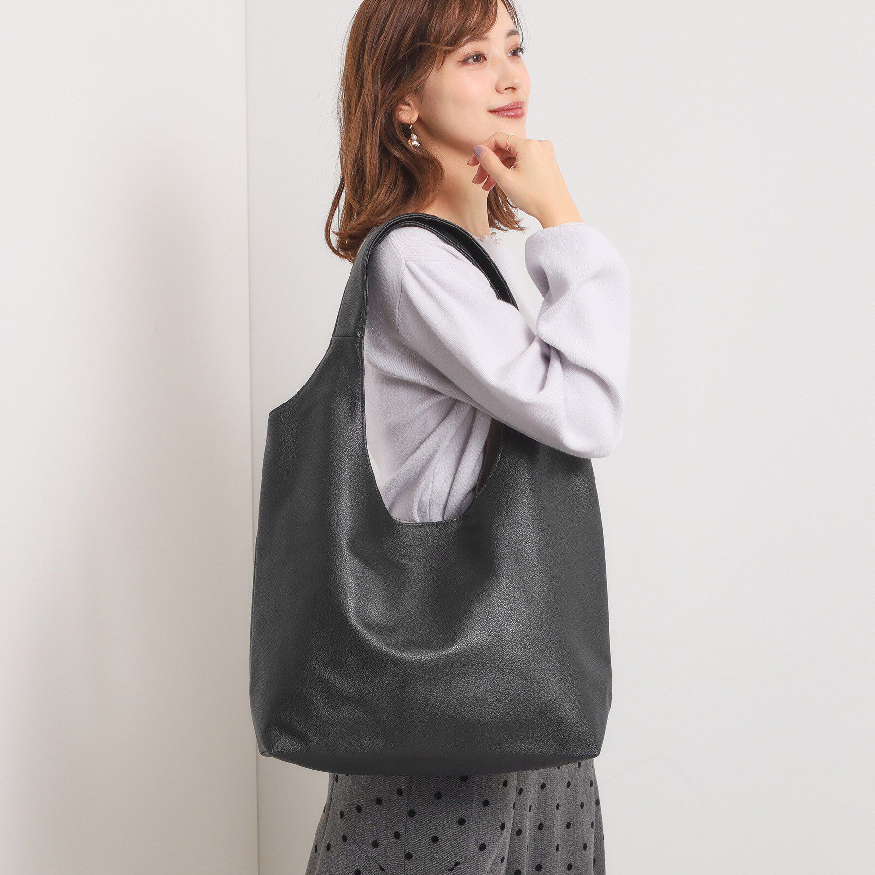 ITS&rsquo;DEMO「【A4対応】ソフトラウンド肩かるトート」|トートバッグ|