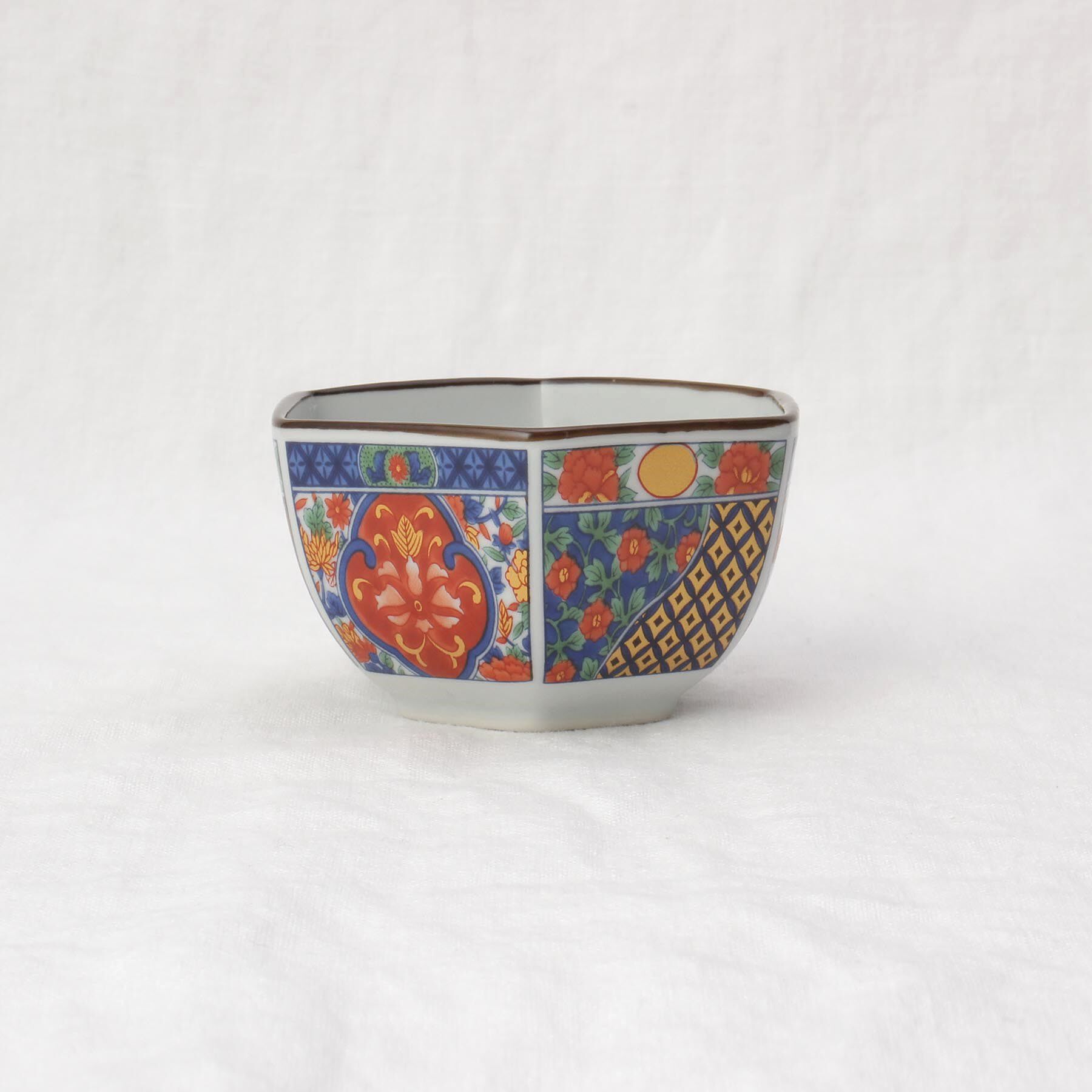 212 KITCHEN STORE「六角鉢 赤絵牡丹」|食器・キッチングッズ|