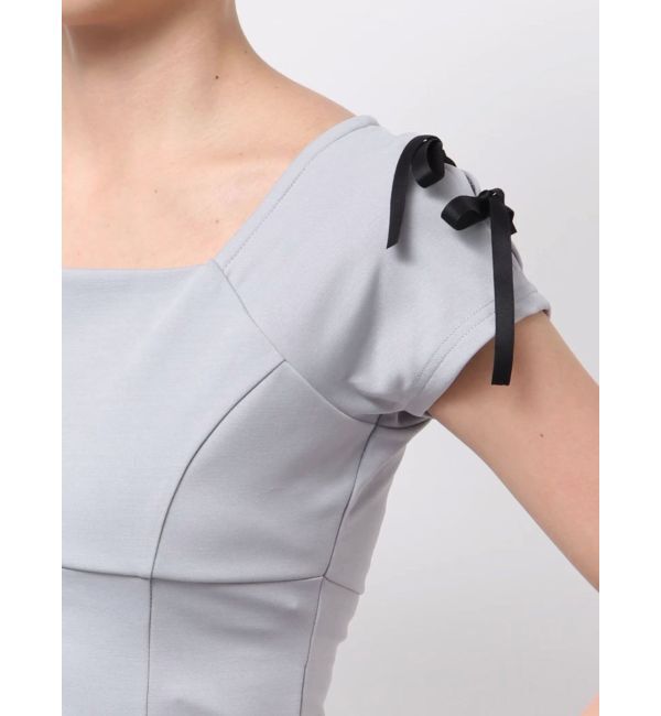 RESEXXY「スクエアカットショルダーリボントップス」|Tシャツ・カットソー|