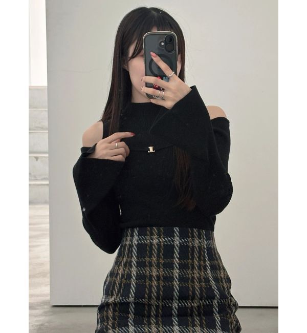 MERCURYDUO「ショルダースリットナローストラップニット」|ニット・セーター|