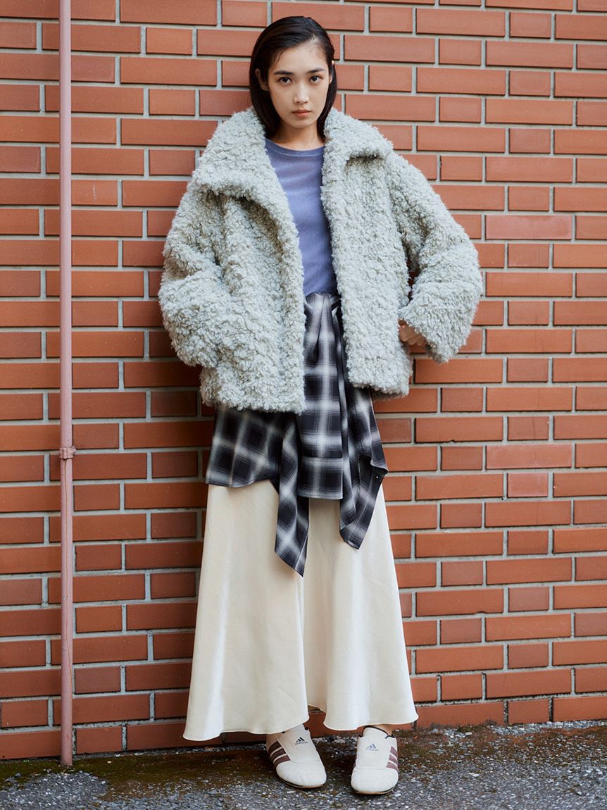 emmi atelier「シャイニーサテンナロースカート」|スカート|