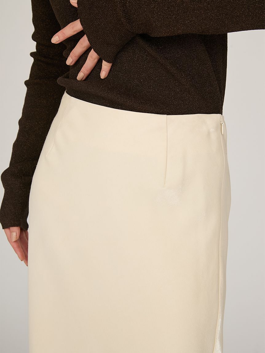 emmi atelier「シャイニーサテンナロースカート」|スカート|
