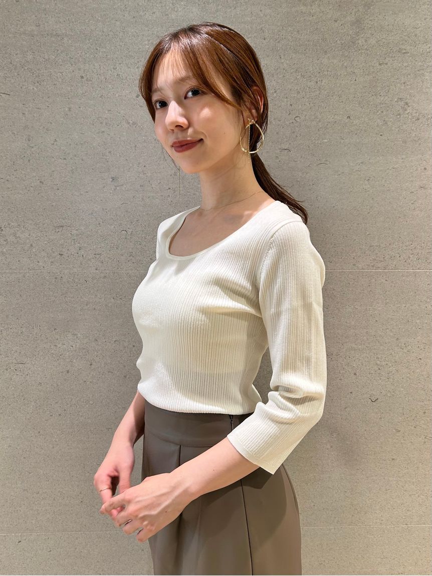 SNIDEL「Uネックシンプルリブニットプルオーバー」|ニット・セーター|