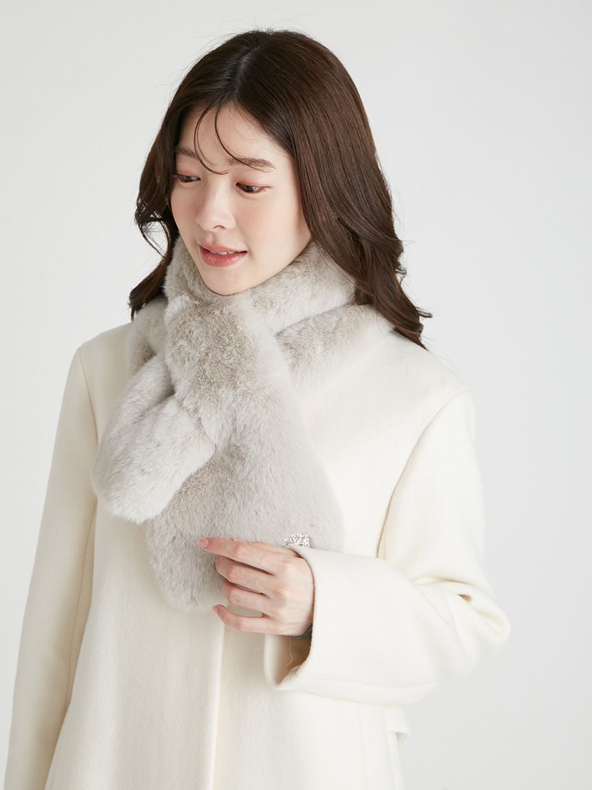 CELFORD「ビジュー付きフェイクファーストール」|マフラー|